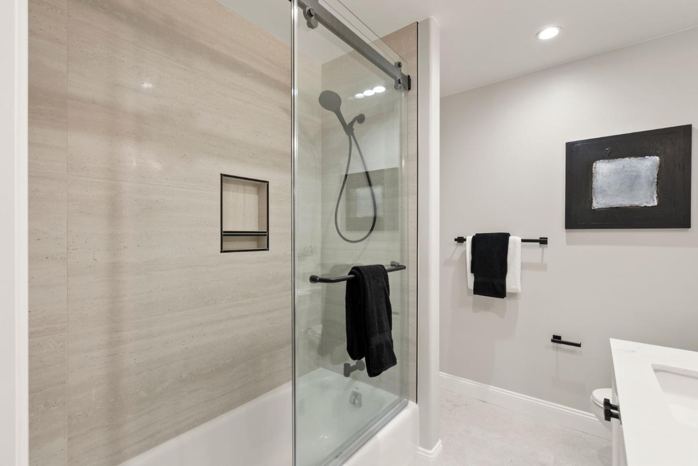 Palo Alto, California, 94306, United States, 2 Bedrooms Bedrooms, ,2 BathroomsBathrooms,Residential,For Sale,1804042