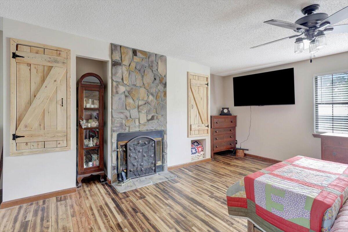 Dayton, Tennessee, 37321, United States, 3 Bedrooms Bedrooms, ,3 BathroomsBathrooms,Residential,For Sale,1967660