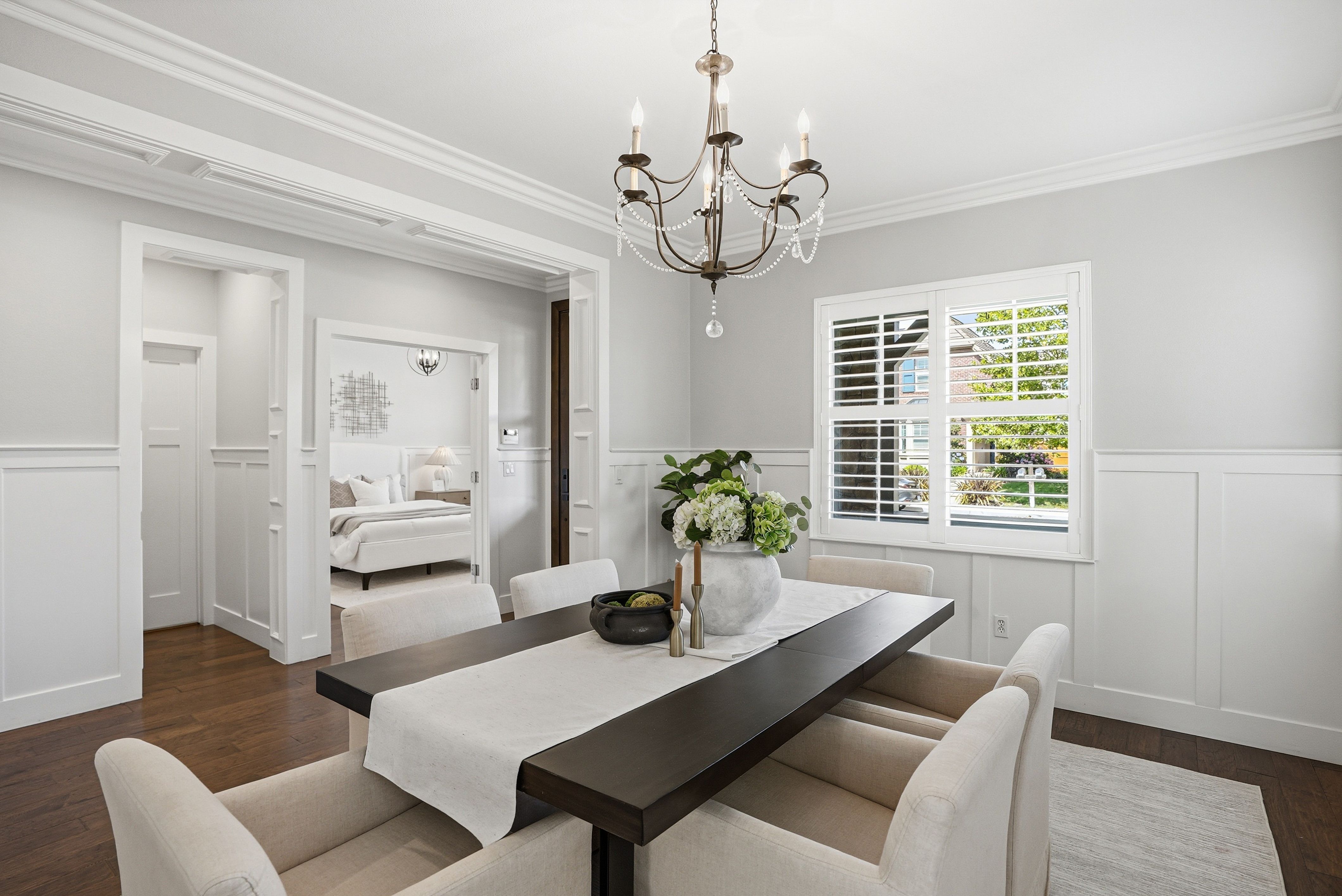  Timeless European Elegance Meets Modern Luxury in Prestigious Monterosso - 物件實景