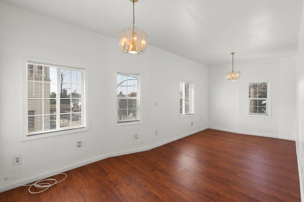 Emeryville, California, 94608, United States, ,Residential,For Sale,1928505