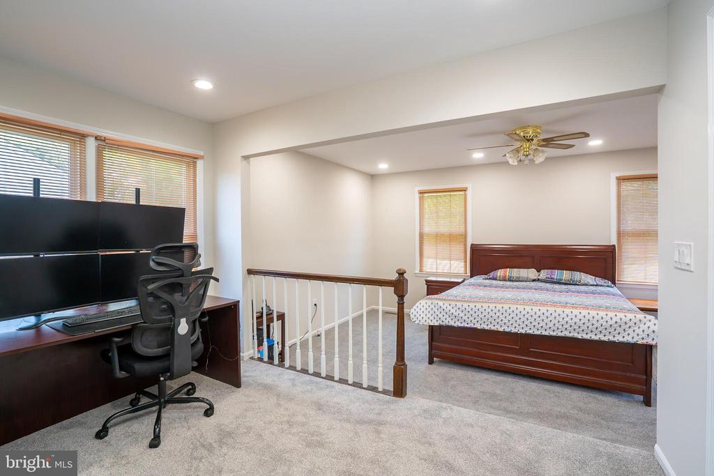 Princeton Junction, New Jersey, 08550, United States, 4 Bedrooms Bedrooms, ,3 BathroomsBathrooms,Residential,For Sale,1943905