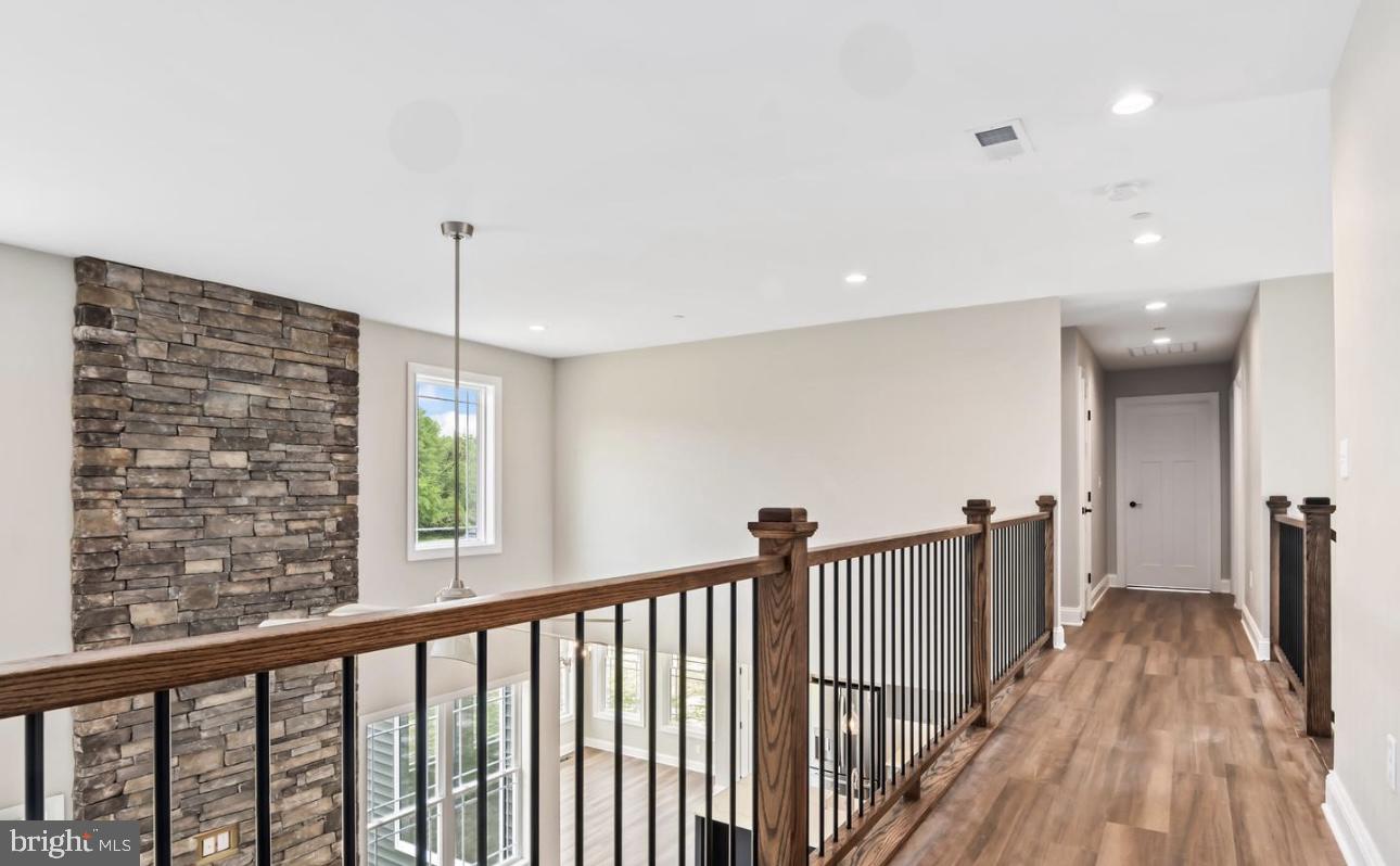Centreville, Maryland, 21617, United States, 4 Bedrooms Bedrooms, ,4 BathroomsBathrooms,Residential,For Sale,1856014