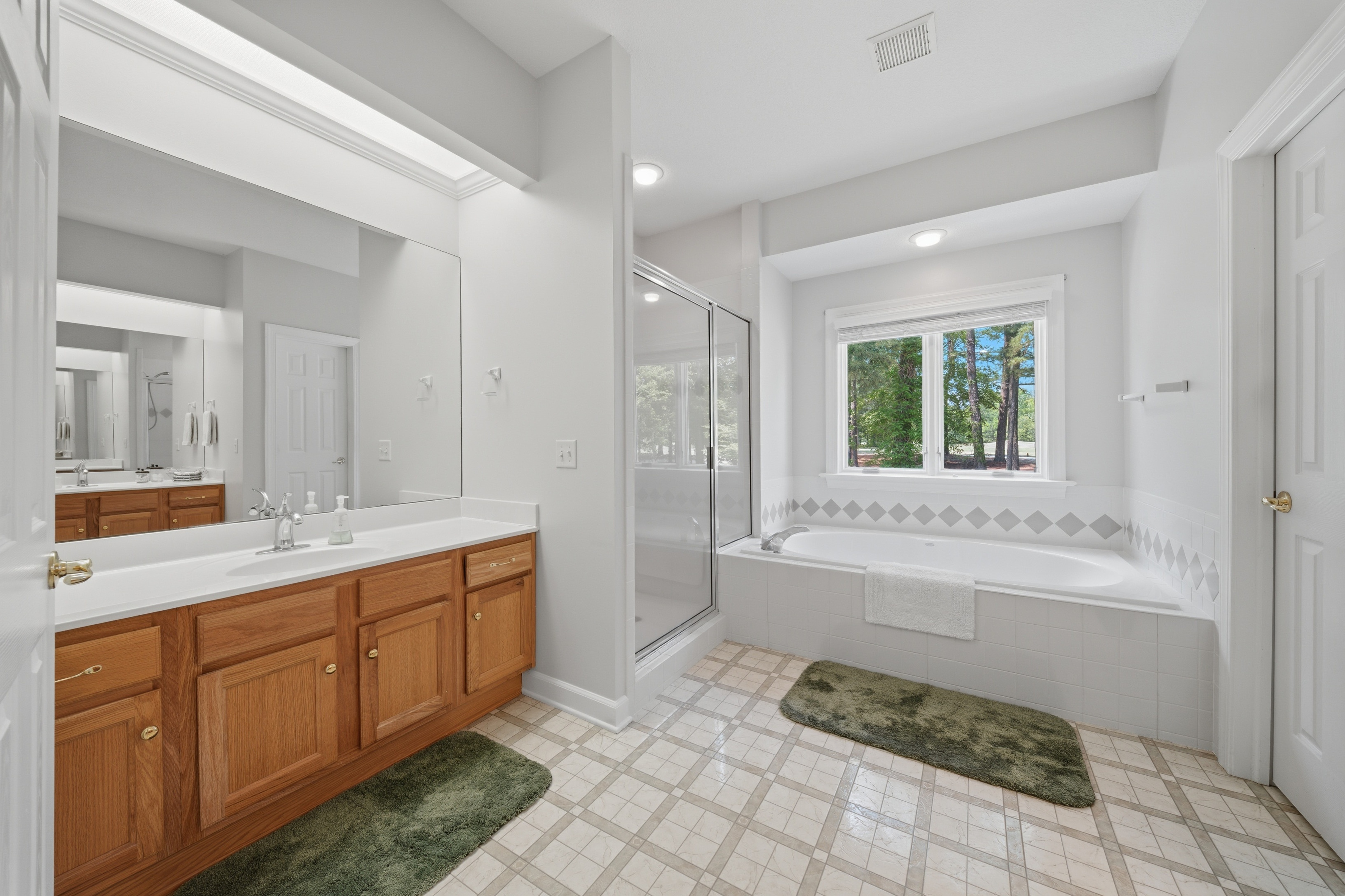  CUSTOM HOME WITH GOLF COURSE VIEW - 物件實景