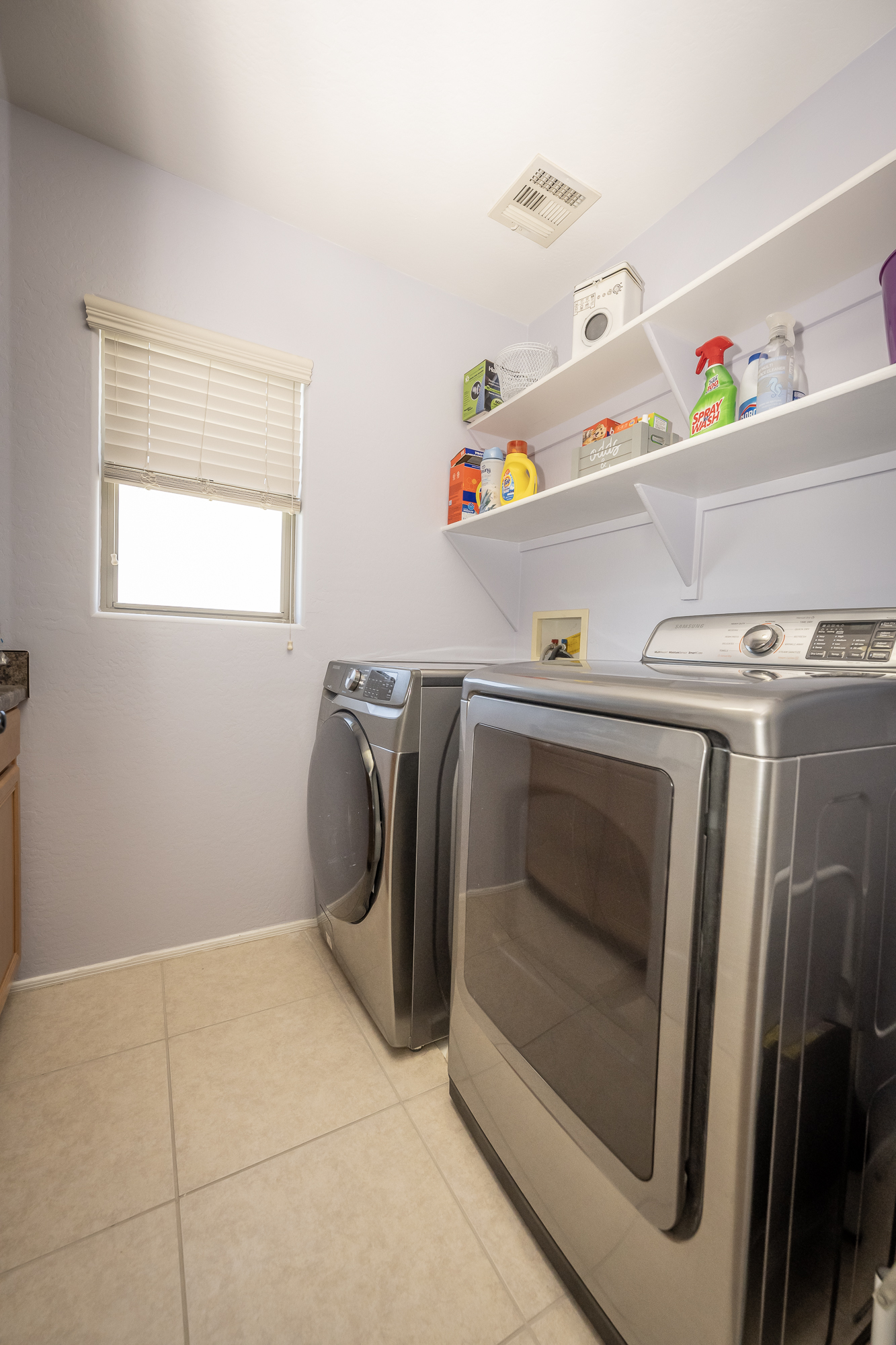 Phoenix, Arizona, 85085, United States, 4 Bedrooms Bedrooms, ,3 BathroomsBathrooms,Residential,For Sale,1869384
