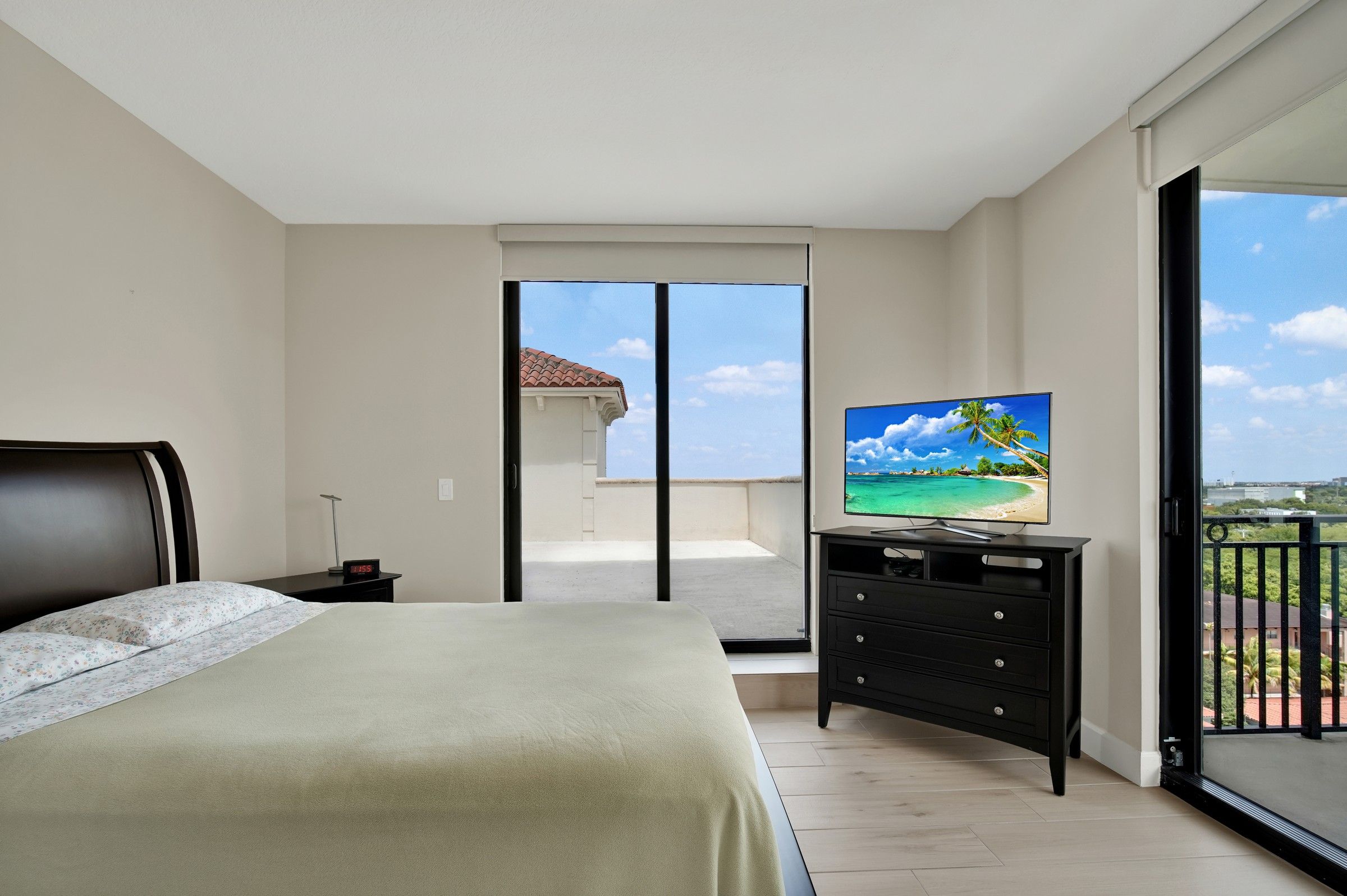  1300 Ponce De Leon Blvd, Coral Gables, FL, 33134 - 物件實景