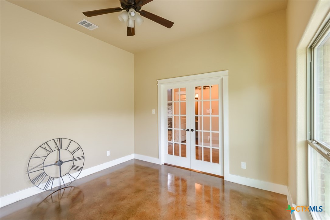 Gatesville, Texas, 76528, United States, 3 Bedrooms Bedrooms, ,3 BathroomsBathrooms,Residential,For Sale,1989706