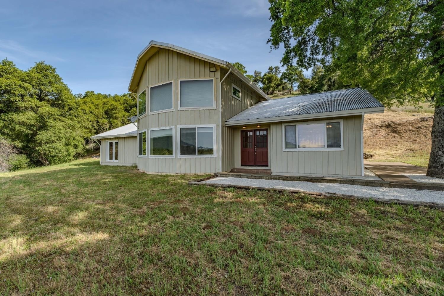 San Andreas, California, 95249, United States, 5 Bedrooms Bedrooms, ,4 BathroomsBathrooms,Residential,For Sale,1931003