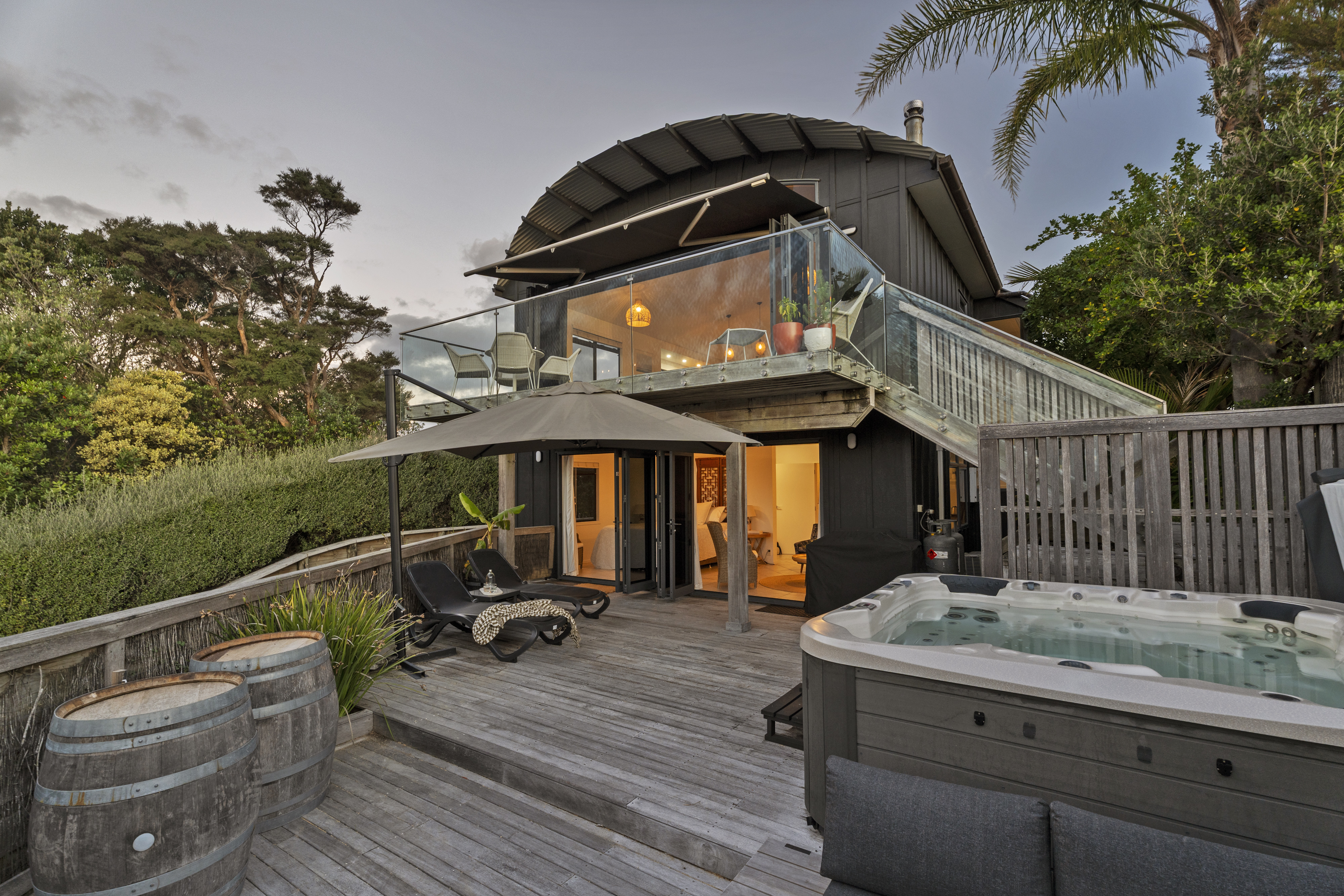  68 Queens Drive, Waiheke Island - 物件實景