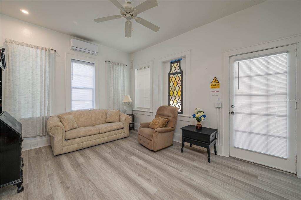 Winter Haven, Florida, 33880, United States, 4 Bedrooms Bedrooms, ,2 BathroomsBathrooms,Residential,For Sale,1954877