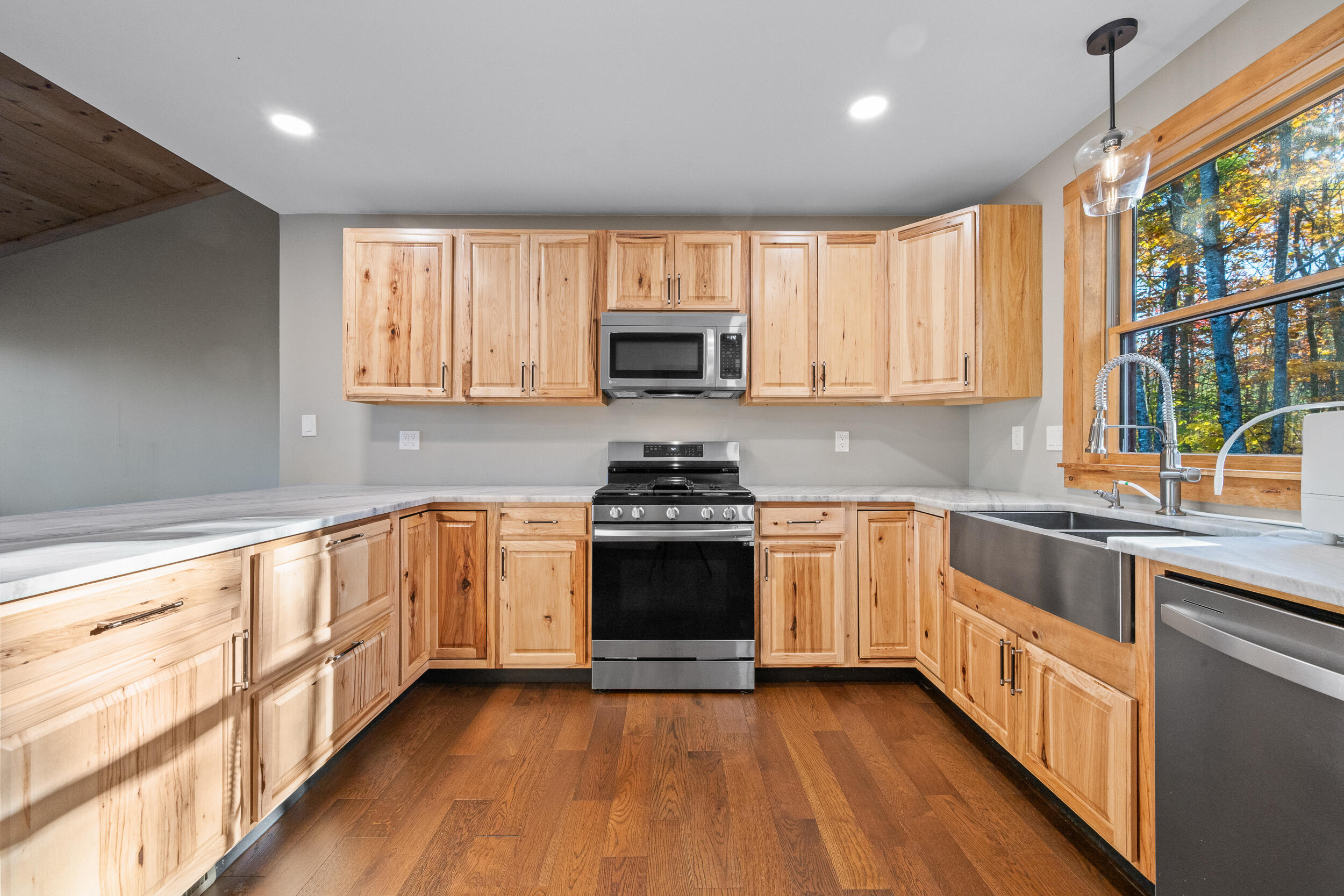 Fryeburg, Maine, 04037, United States, 2 Bedrooms Bedrooms, ,2 BathroomsBathrooms,Residential,For Sale,1988227