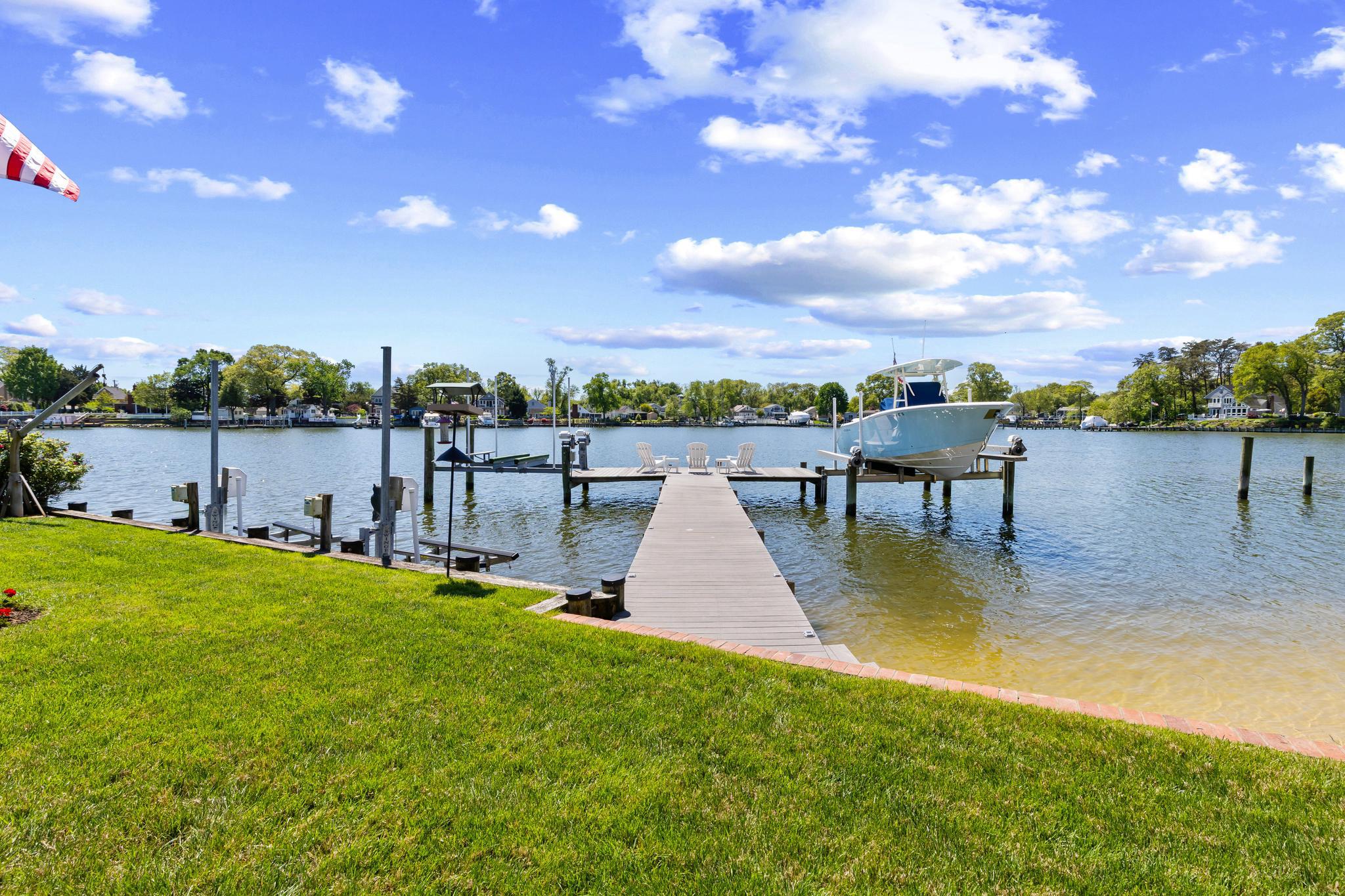  7989 E Riverside Drive, Pasadena, MD, 21122 - 物件實景