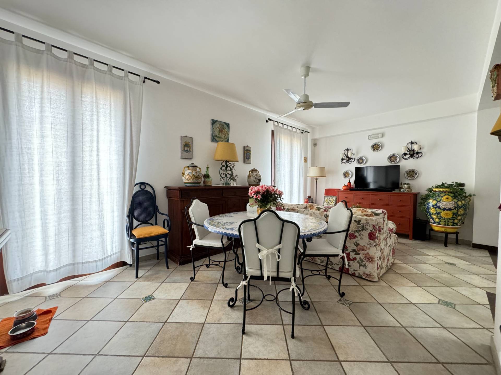 Ragusa, Ragusa, 97100, IT, 3 Bedrooms Bedrooms, ,3 BathroomsBathrooms,Residential,For Sale,1829533