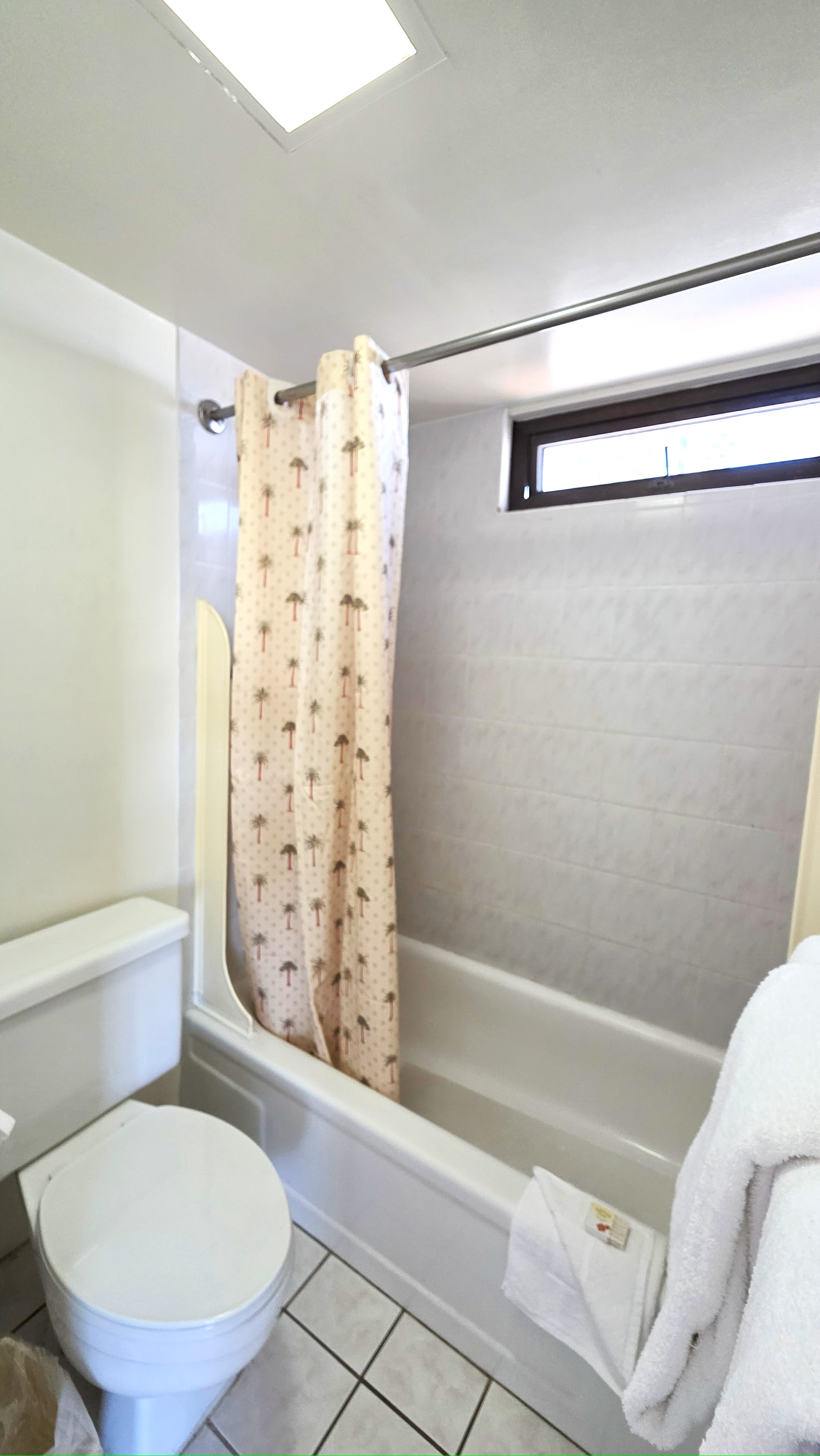 Honolulu, Hawaii, 96815, United States, 1 Bedroom Bedrooms, ,1 BathroomBathrooms,Residential,For Sale,1980791