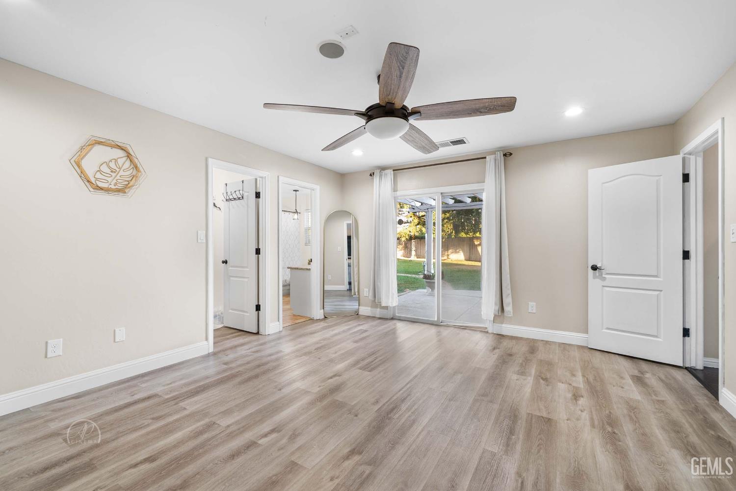 Bakersfield, California, 93313, United States, 4 Bedrooms Bedrooms, ,2 BathroomsBathrooms,Residential,For Sale,1882139