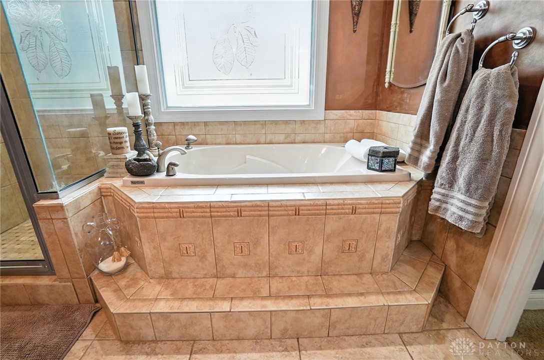 Springfield Twp, Ohio, 45504, United States, 3 Bedrooms Bedrooms, ,2 BathroomsBathrooms,Residential,For Sale,1910892