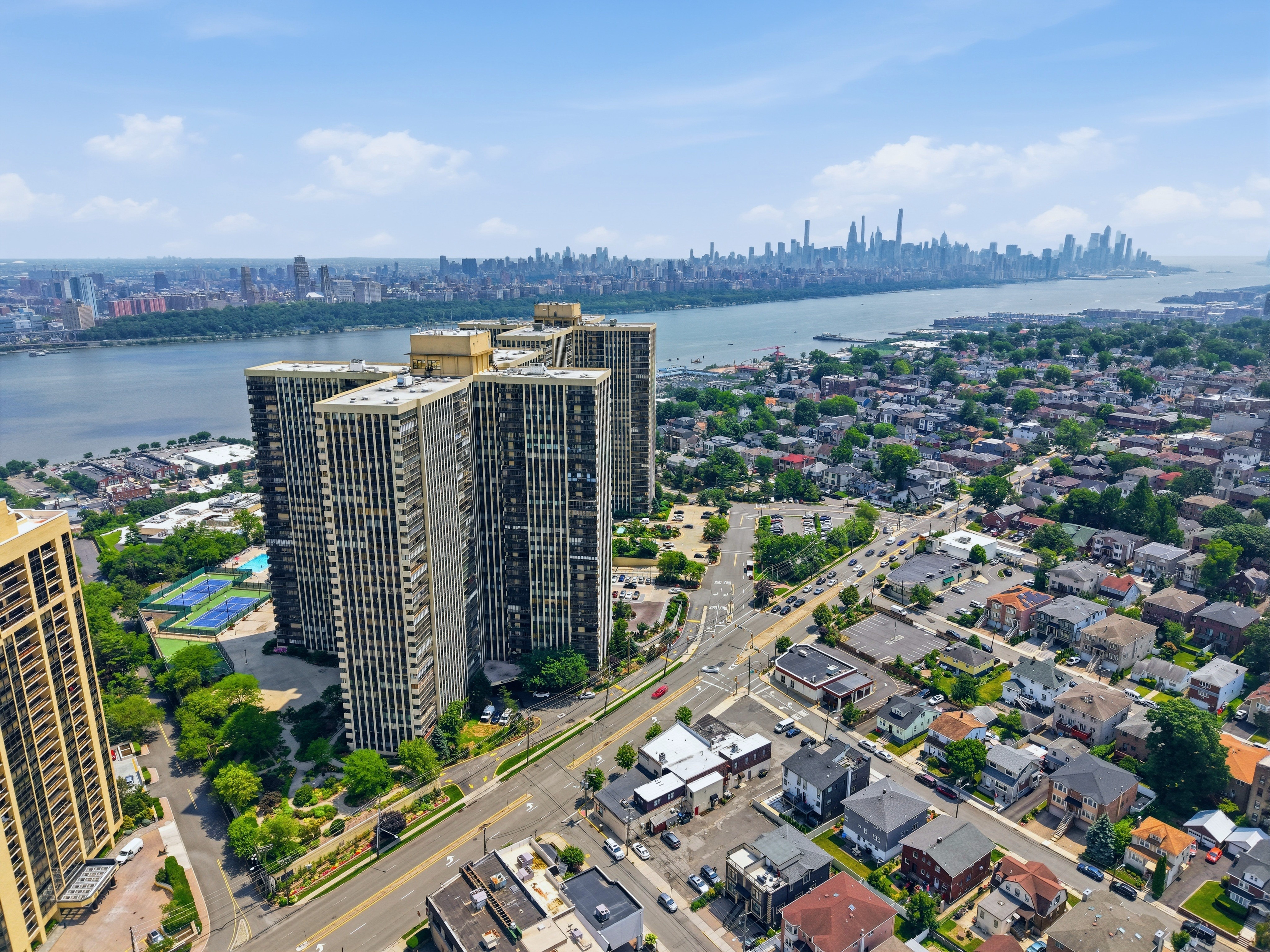  300 Winston Drive Unit #518, Cliffside Park, NJ 07010 - 物件實景