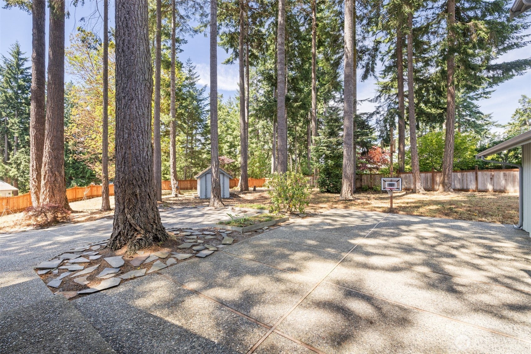 Sequim, Washington, 98382, United States, 4 Bedrooms Bedrooms, ,1 BathroomBathrooms,Residential,For Sale,1982988