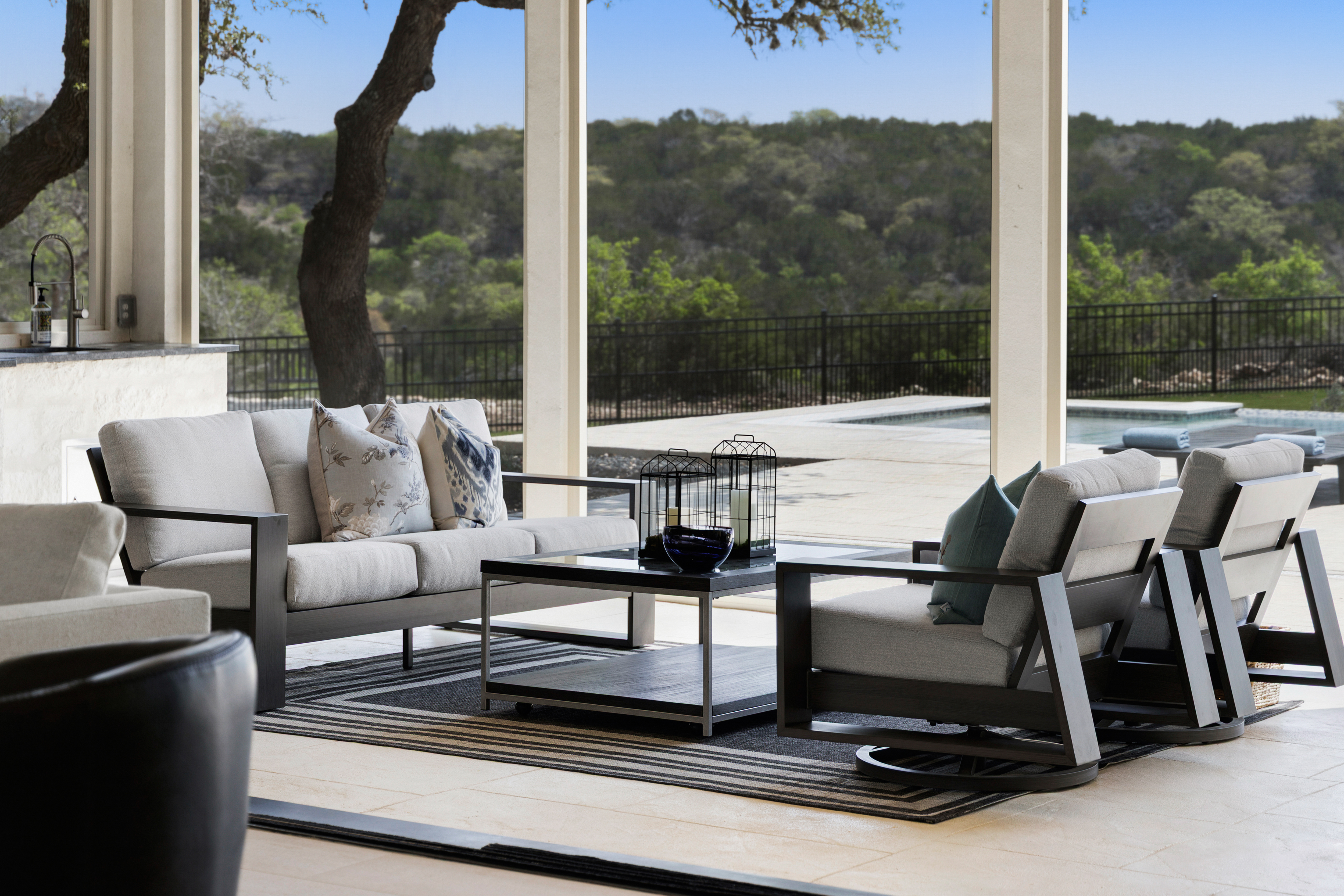  Private 15-Acre Estate with Modern Design and Scenic Hill Country Views - 物件實景