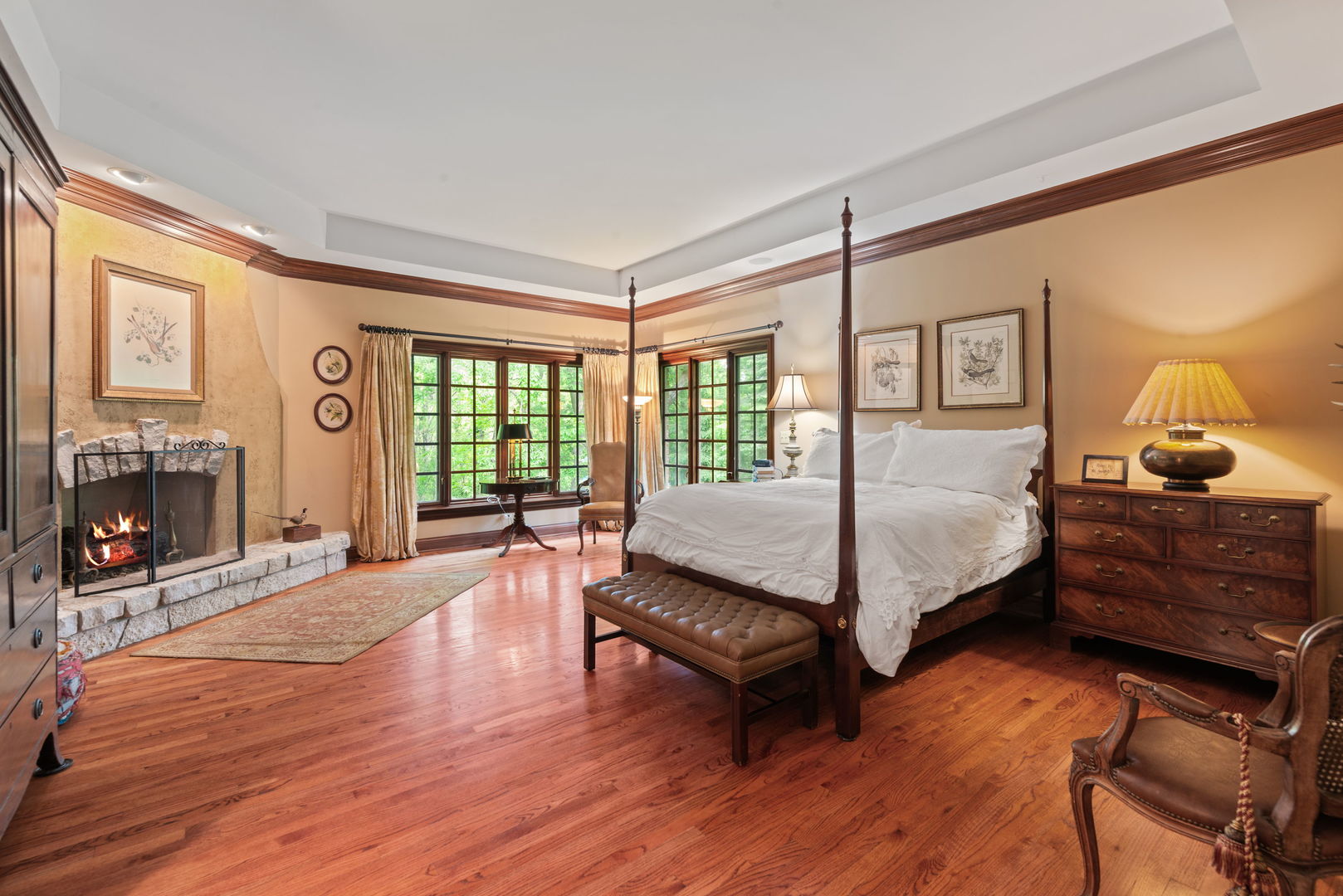 St. Charles, Illinois, 60175, United States, 4 Bedrooms Bedrooms, ,5 BathroomsBathrooms,Residential,For Sale,1848567