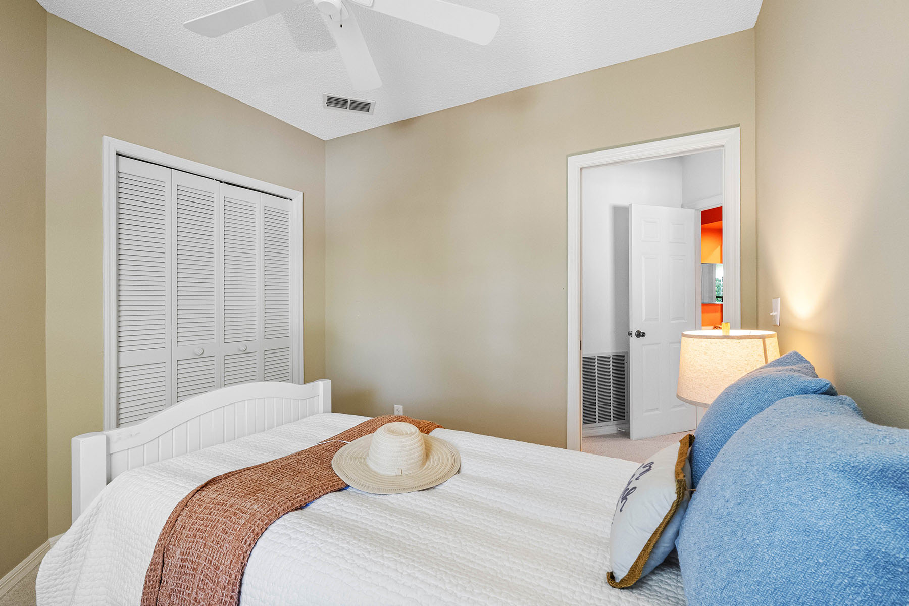  SHIPWATCH - 物件實景