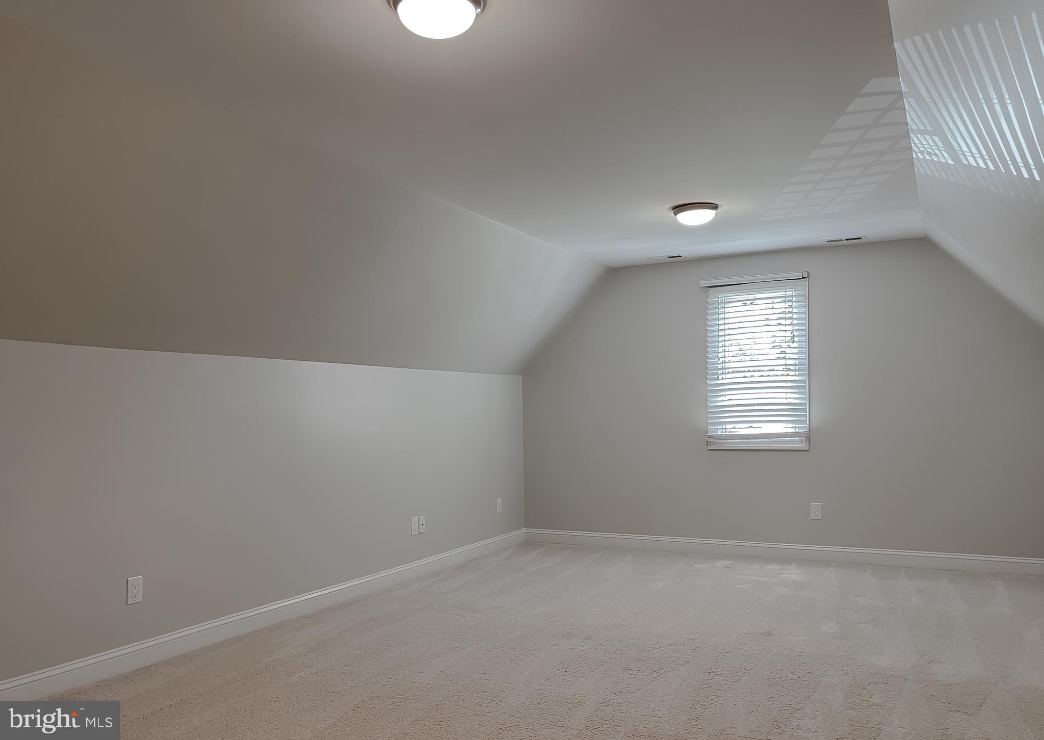 Hollywood, Maryland, 20636, United States, 5 Bedrooms Bedrooms, ,5 BathroomsBathrooms,Residential,For Sale,1914184