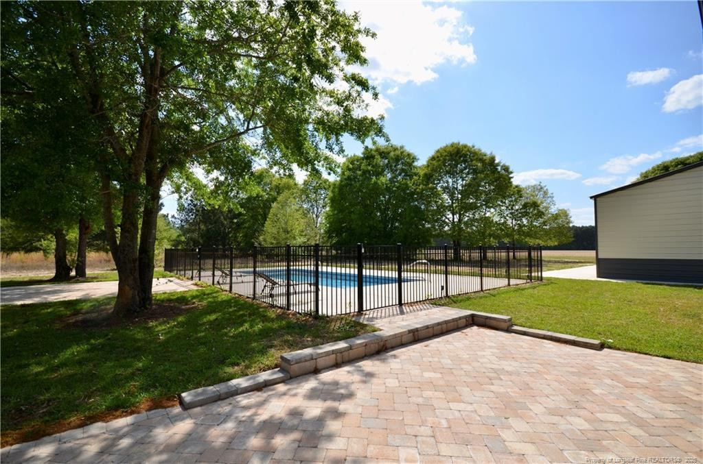 Wade, North Carolina, 28395, United States, 4 Bedrooms Bedrooms, ,5 BathroomsBathrooms,Residential,For Sale,1779432