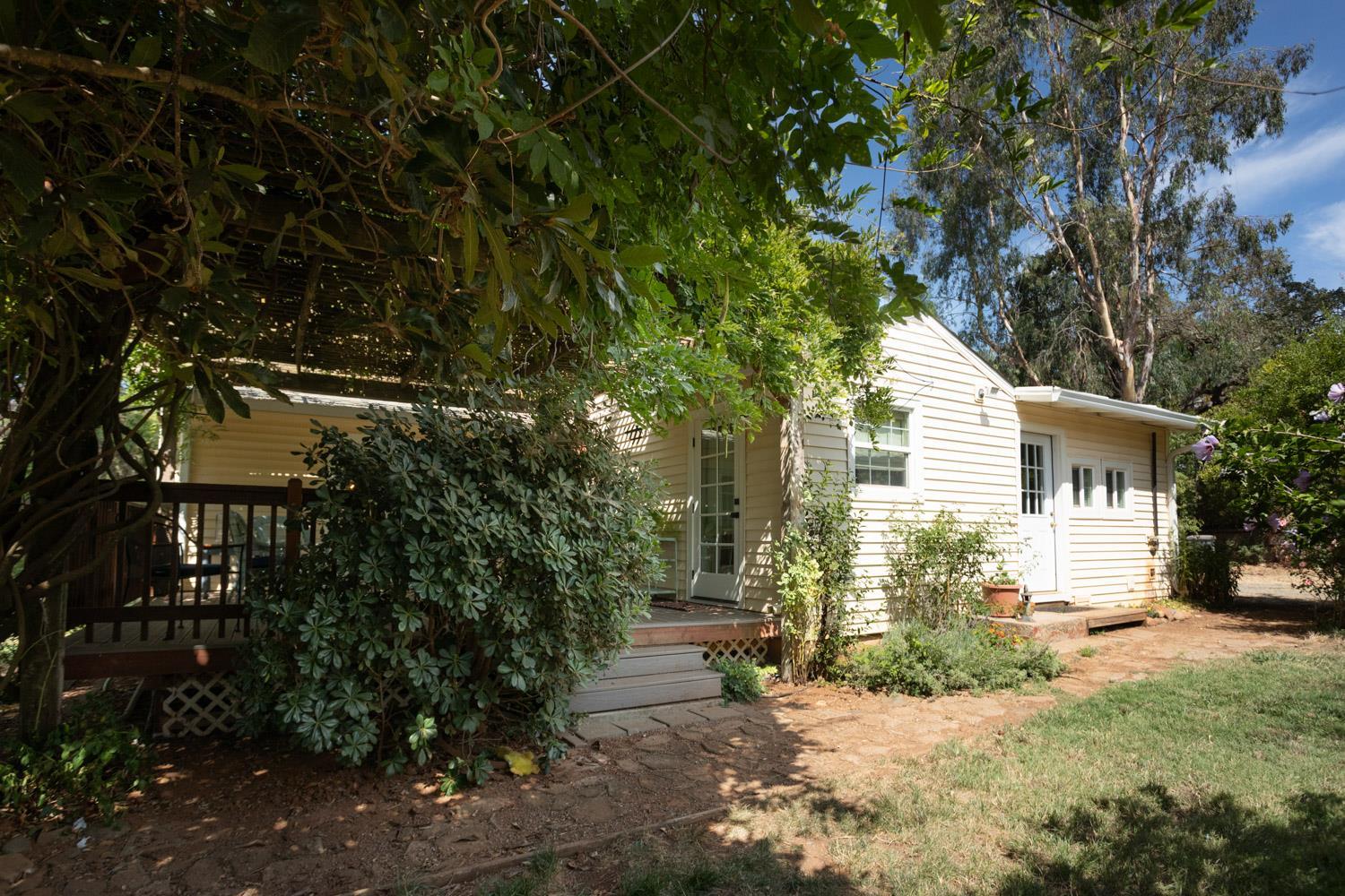 Browns Valley, California, 95918, United States, 3 Bedrooms Bedrooms, ,1 BathroomBathrooms,Residential,For Sale,1930190