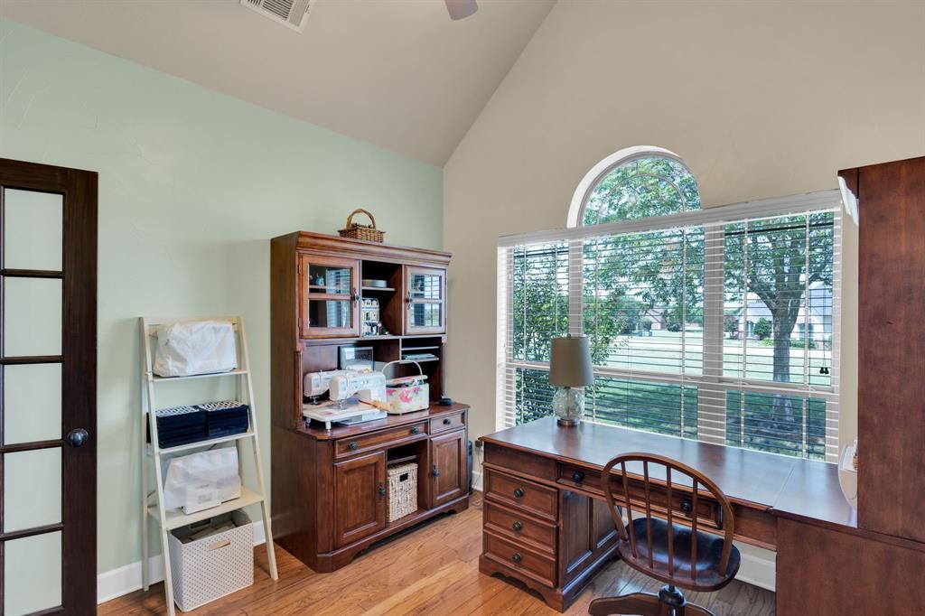 Midlothian, Texas, 76065, United States, 4 Bedrooms Bedrooms, ,4 BathroomsBathrooms,Residential,For Sale,1975305