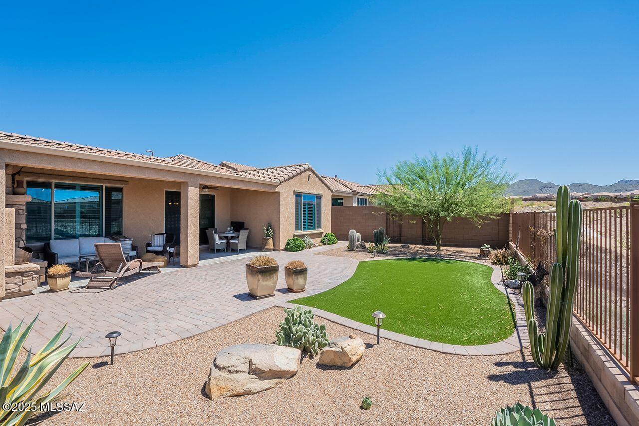 Marana, Arizona, 85658, United States, 2 Bedrooms Bedrooms, ,2 BathroomsBathrooms,Residential,For Sale,1902069