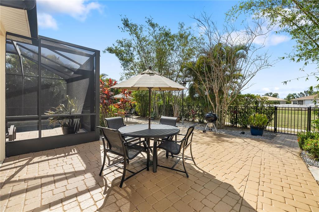 Bradenton, Florida, 34212, United States, 4 Bedrooms Bedrooms, ,4 BathroomsBathrooms,Residential,For Sale,1721021