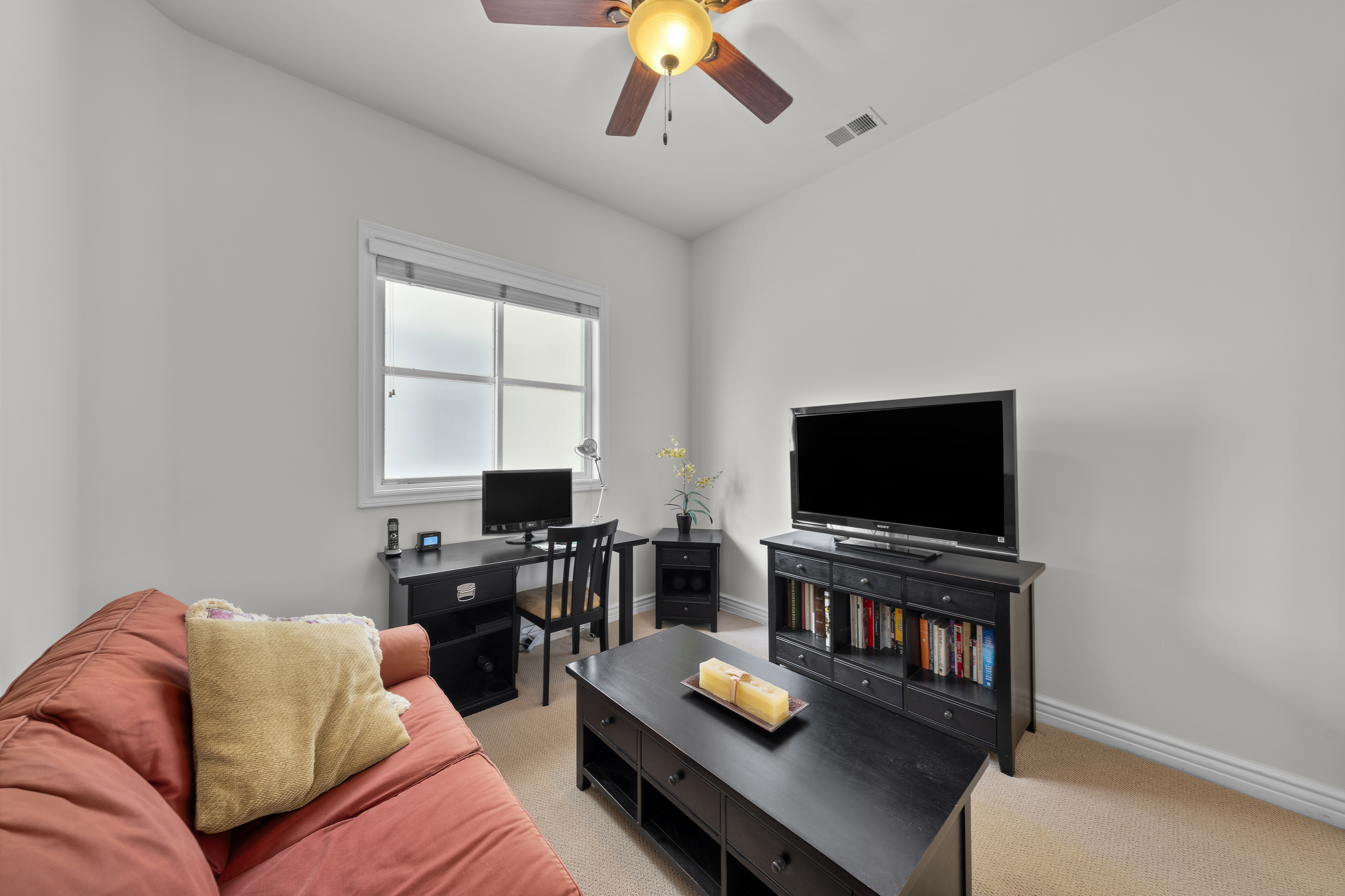  614 Manhattan Beach Boulevard, Manhattan Beach, CA 90266 - 物件實景