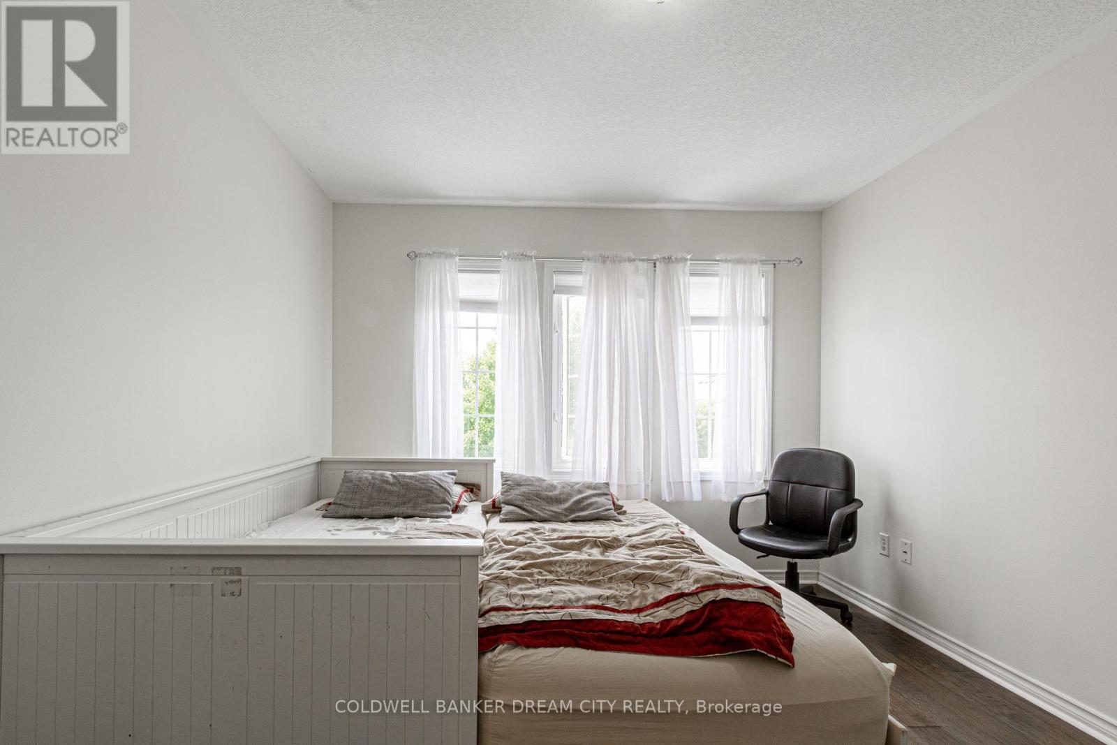 BRANTFORD, Ontario, N3T 0E6, CA, 3 Bedrooms Bedrooms, ,2 BathroomsBathrooms,Residential,For Sale,1903320
