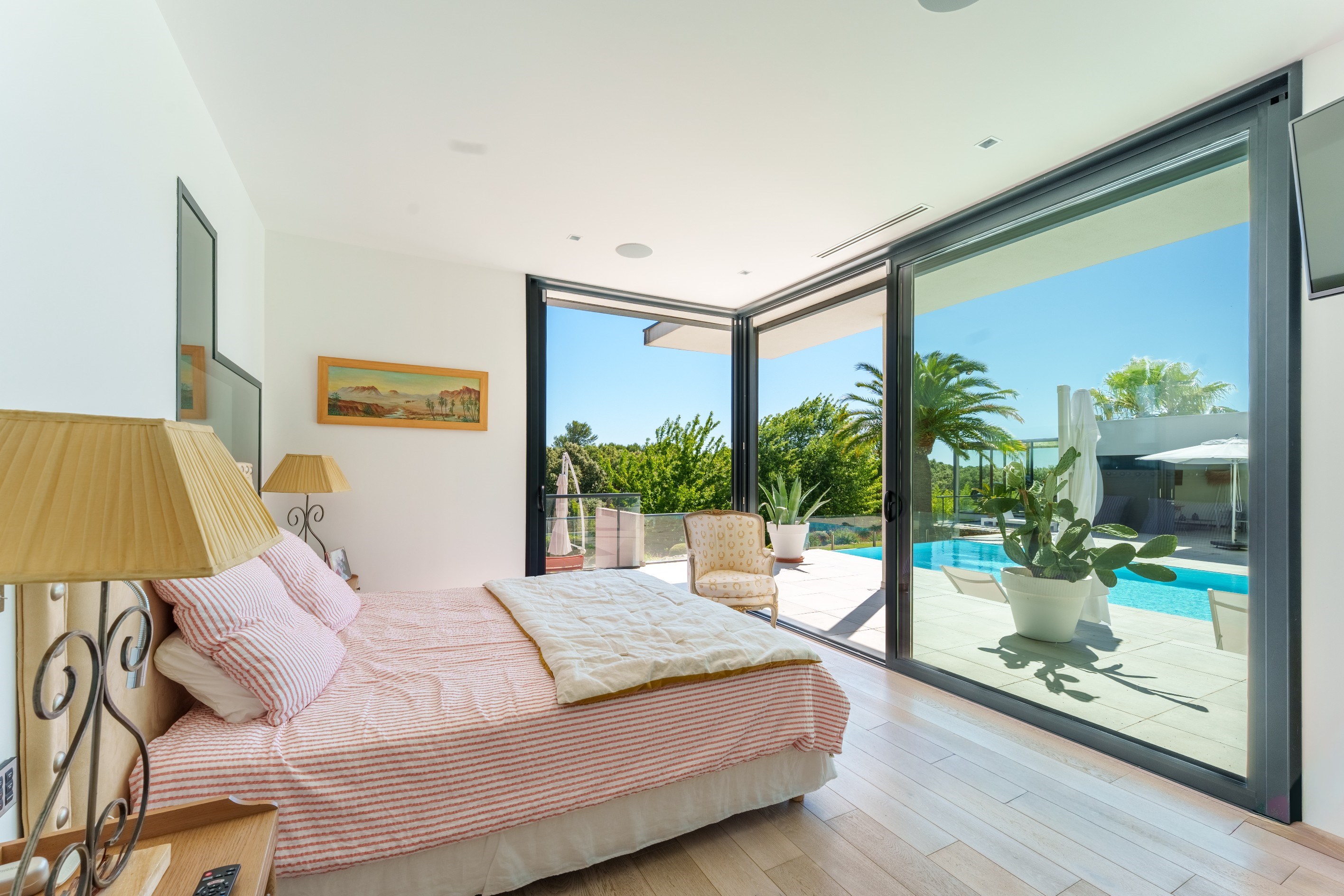  Luxury, Elegance, and Serenity in the South of France - 物件實景