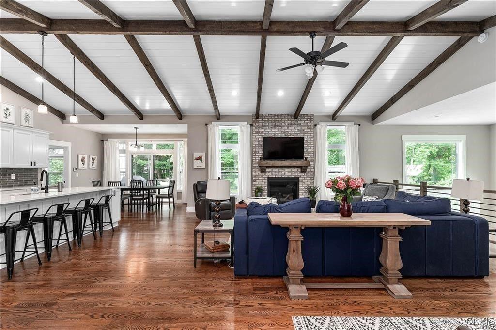Baldwinsville, New York, 13027, United States, 3 Bedrooms Bedrooms, ,2 BathroomsBathrooms,Residential,For Sale,1786057