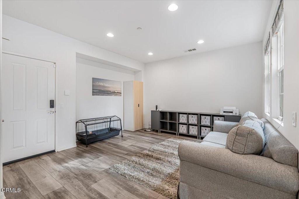 Oxnard, California, 93036, United States, 3 Bedrooms Bedrooms, ,3 BathroomsBathrooms,Residential,For Sale,1905947
