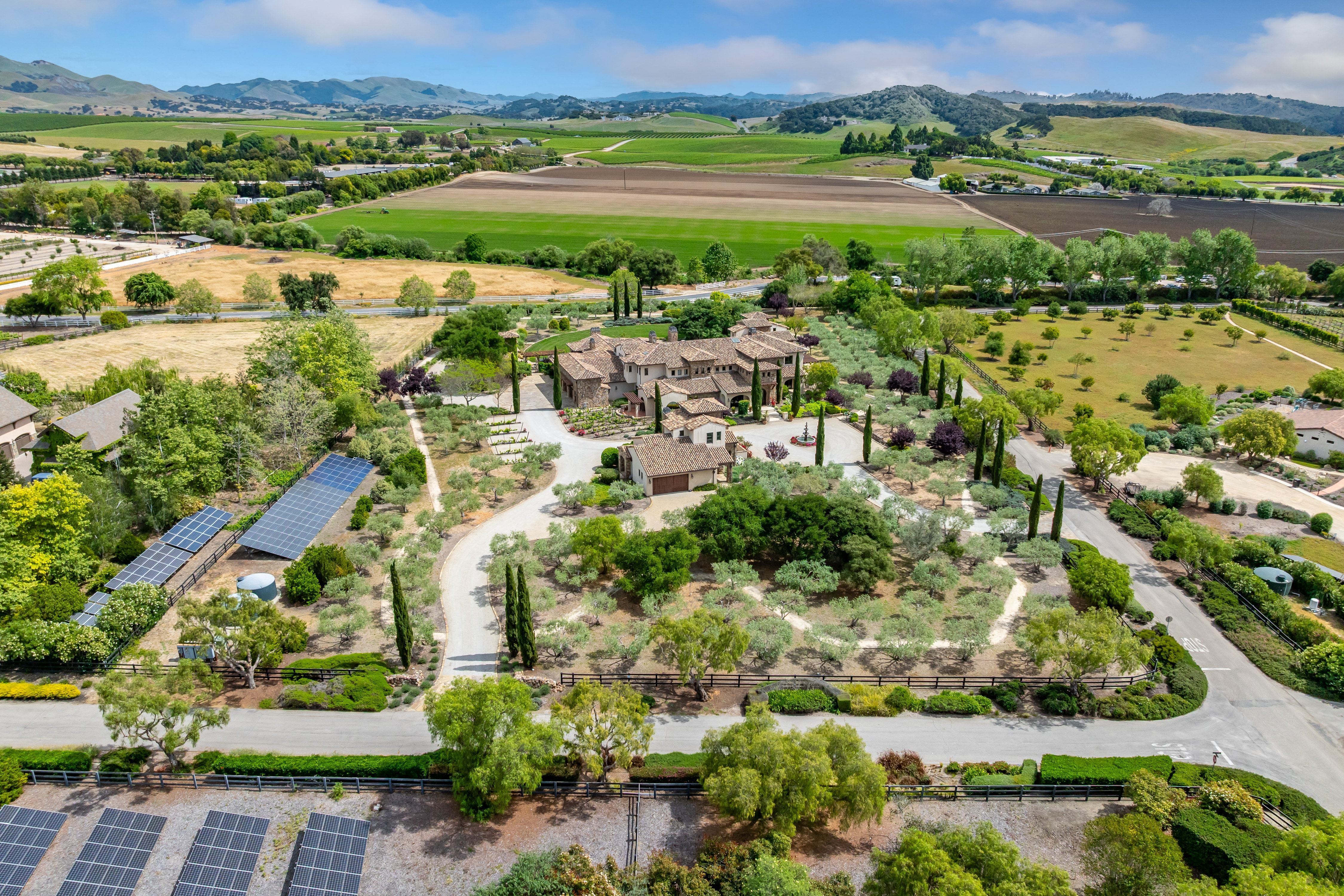  A Rare Expression of Edna Valley Living - 物件實景