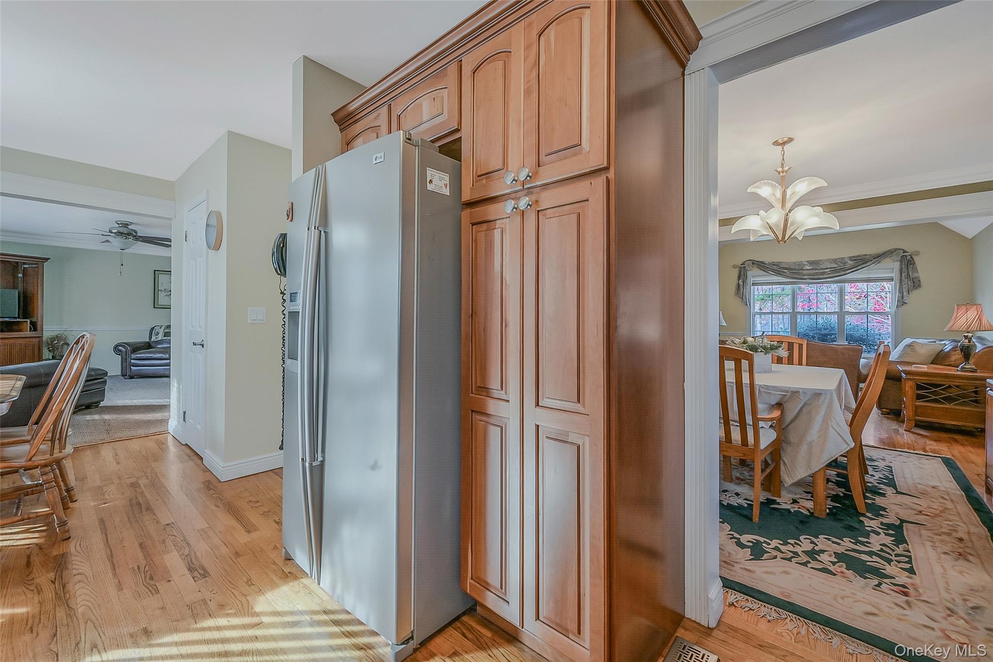 Ridge, New York, 11961, United States, 3 Bedrooms Bedrooms, ,3 BathroomsBathrooms,Residential,For Sale,1991803