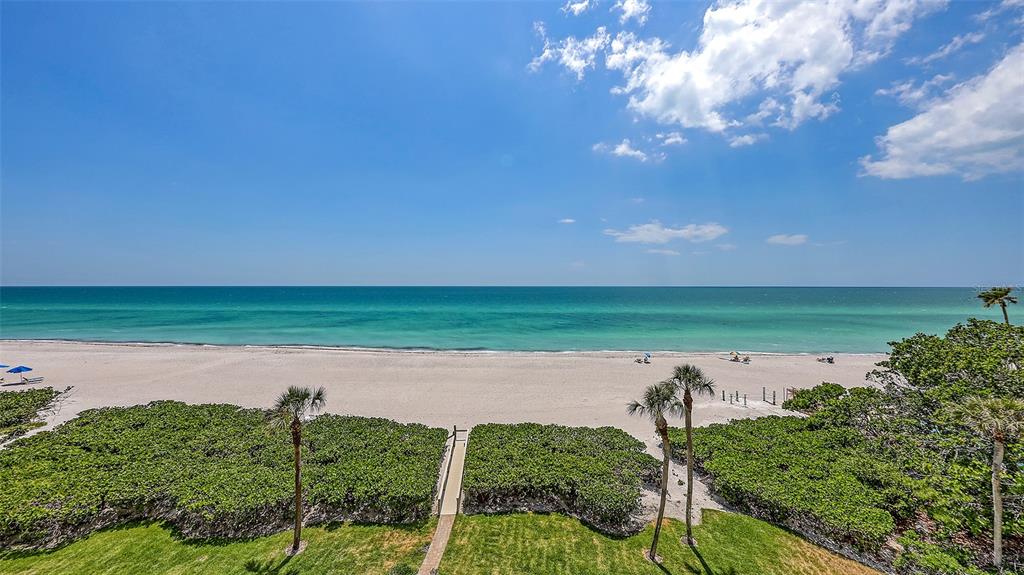 Longboat Key, Florida, 34228, United States, 3 Bedrooms Bedrooms, ,2 BathroomsBathrooms,Residential,For Sale,1793639