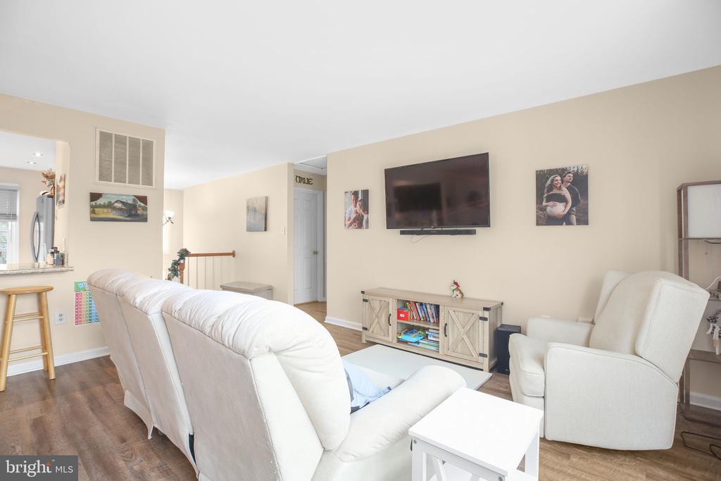 Fredericksburg, Virginia, 22405, United States, 4 Bedrooms Bedrooms, ,3 BathroomsBathrooms,Residential,For Sale,2000503