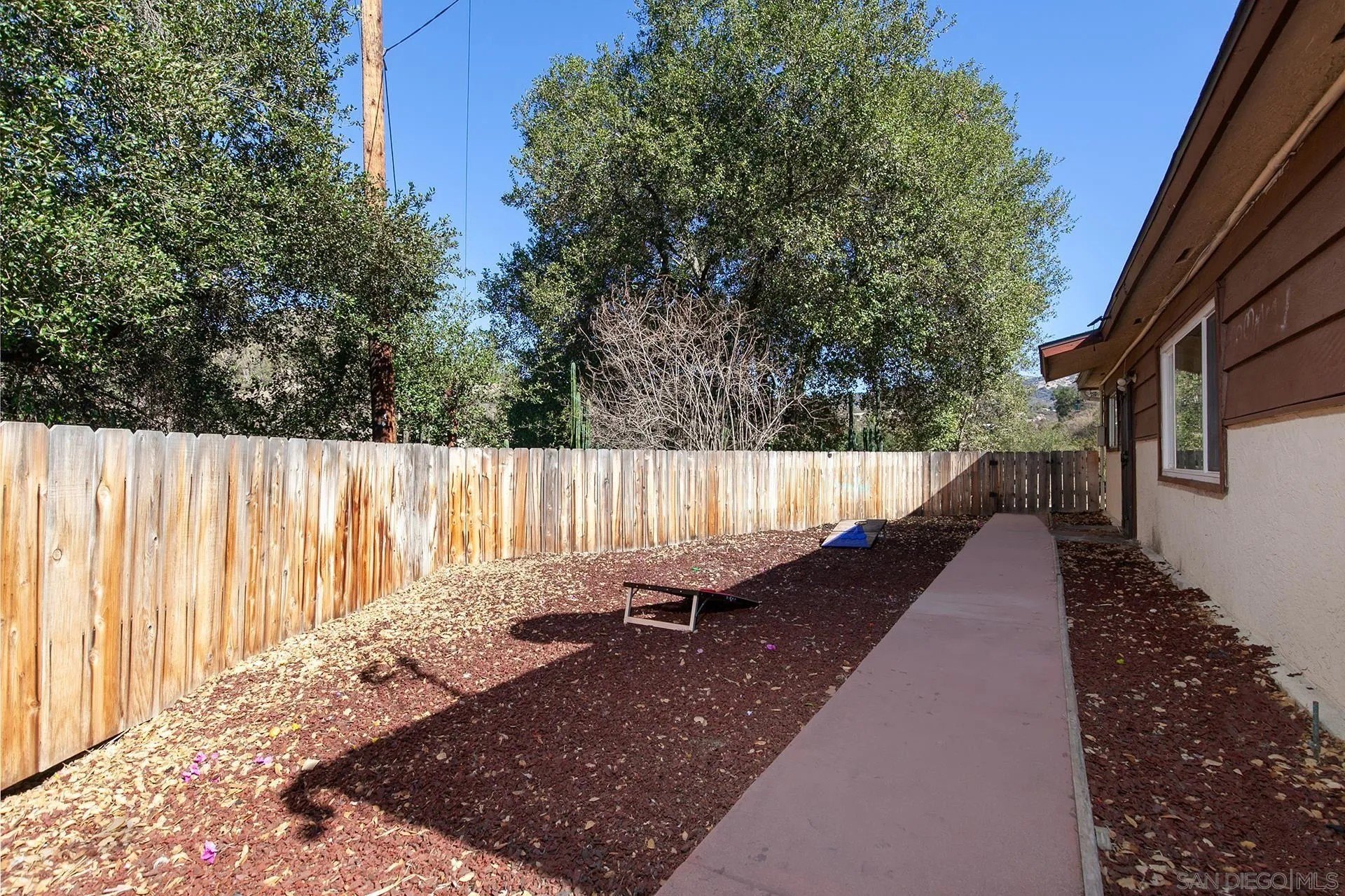 Alpine, California, 91901, United States, 3 Bedrooms Bedrooms, ,2 BathroomsBathrooms,Residential,For Sale,1990972