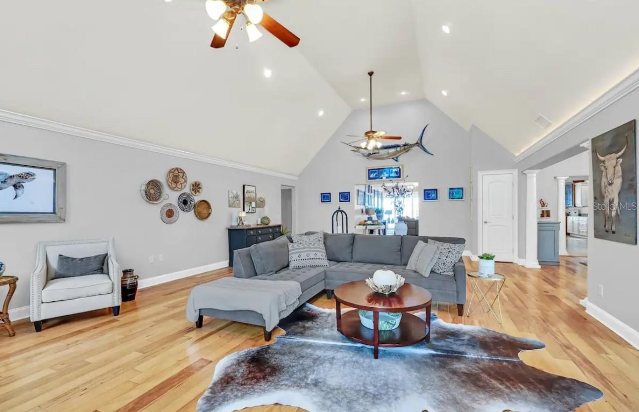 514 HILLSIDE DRIVE, AUBURNDALE, Florida, 33823, United States, 5 Bedrooms Bedrooms, ,5 BathroomsBathrooms,Residential,For Sale,514 HILLSIDE DRIVE,1426912