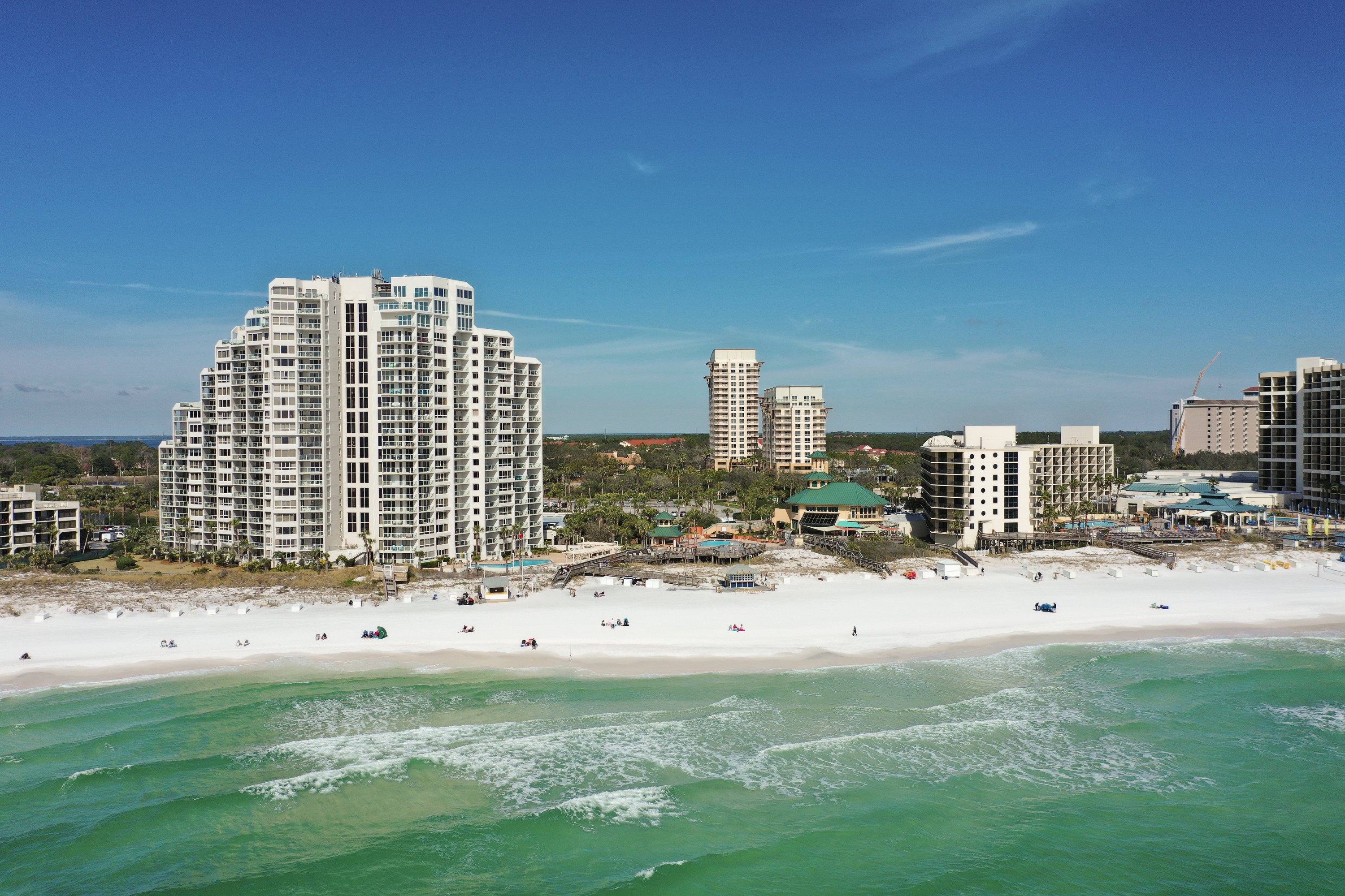  Contemporary Penthouse Retreat In Resort Community - 物件實景