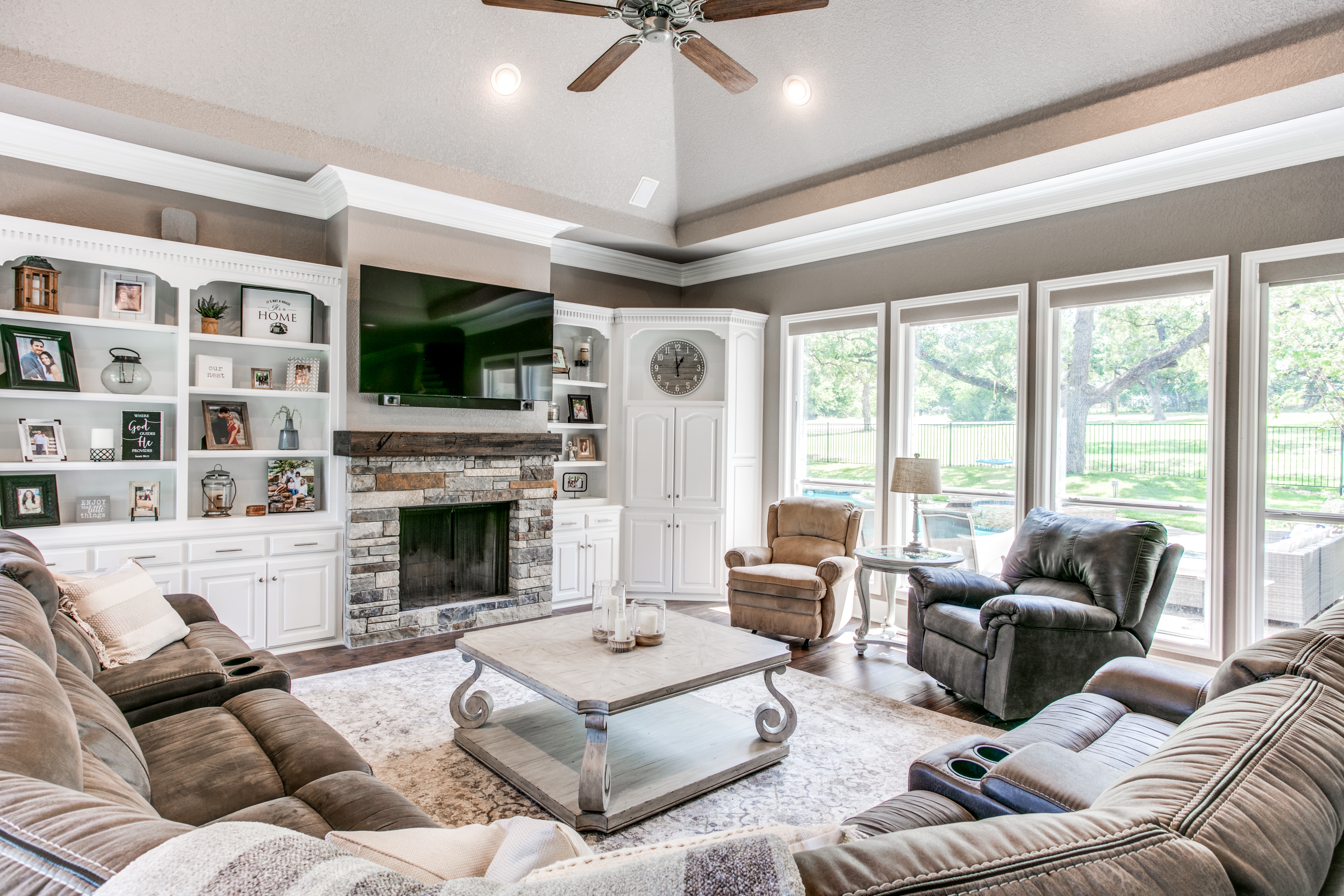 Decatur, Texas, 76234, United States, 4 Bedrooms Bedrooms, ,4 BathroomsBathrooms,Residential,For Sale,1977988