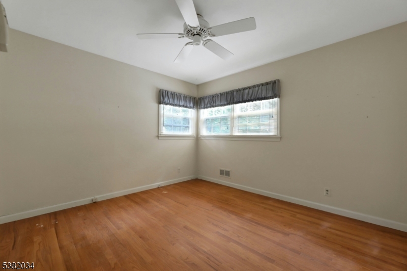Ridgewood Village, New Jersey, 07450, United States, 3 Bedrooms Bedrooms, ,1 BathroomBathrooms,Residential,For Sale,1940435