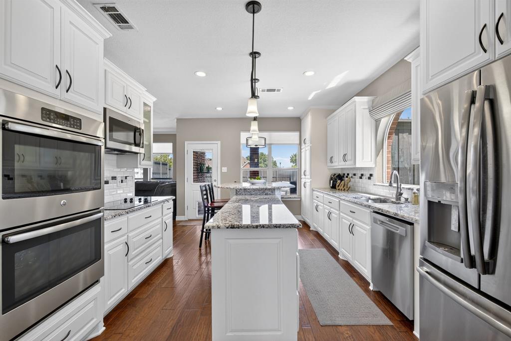 Lewisville, Texas, 75077, United States, 4 Bedrooms Bedrooms, ,3 BathroomsBathrooms,Residential,For Sale,2003312