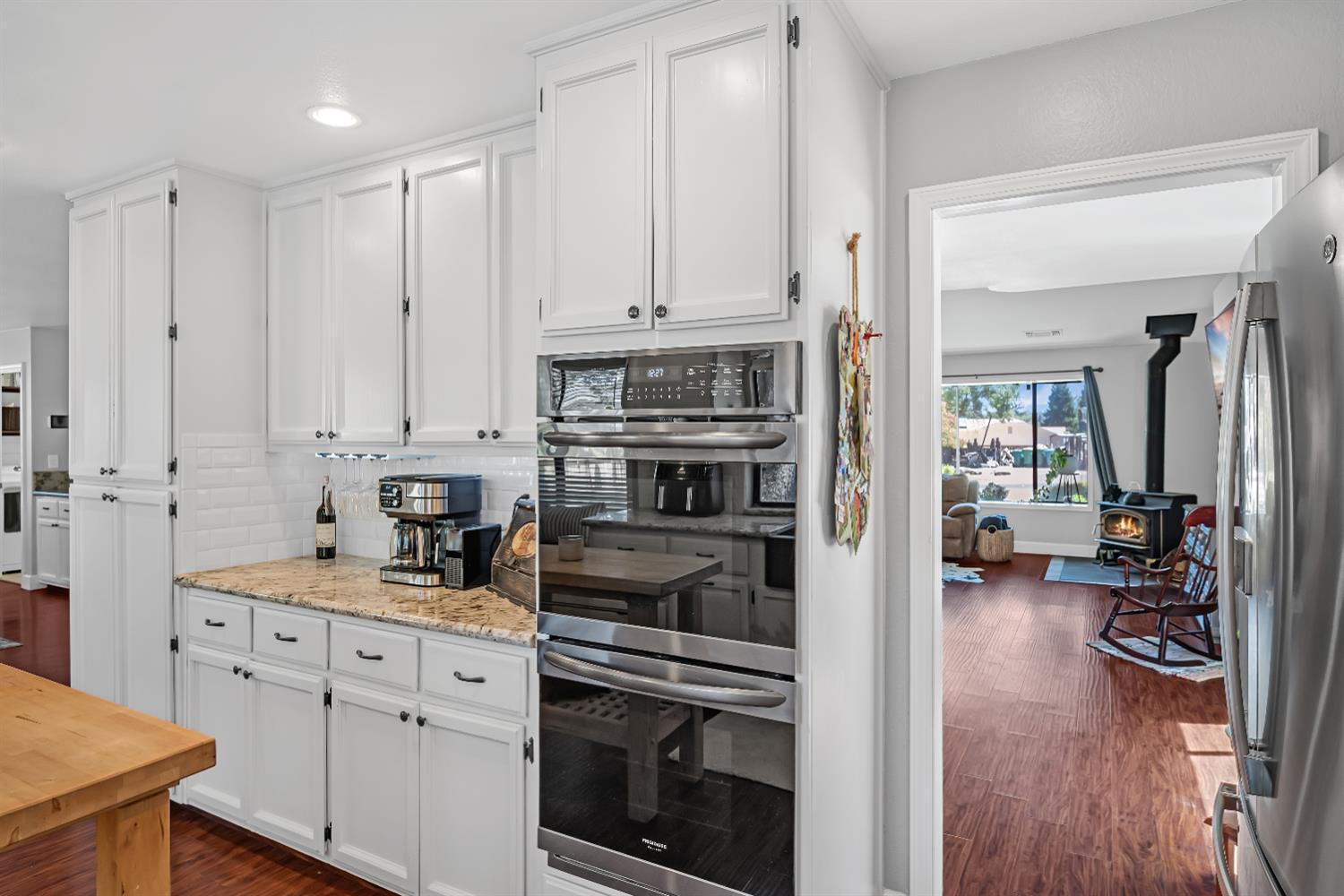 Cameron Park, California, 95682, United States, 4 Bedrooms Bedrooms, ,3 BathroomsBathrooms,Residential,For Sale,1942524