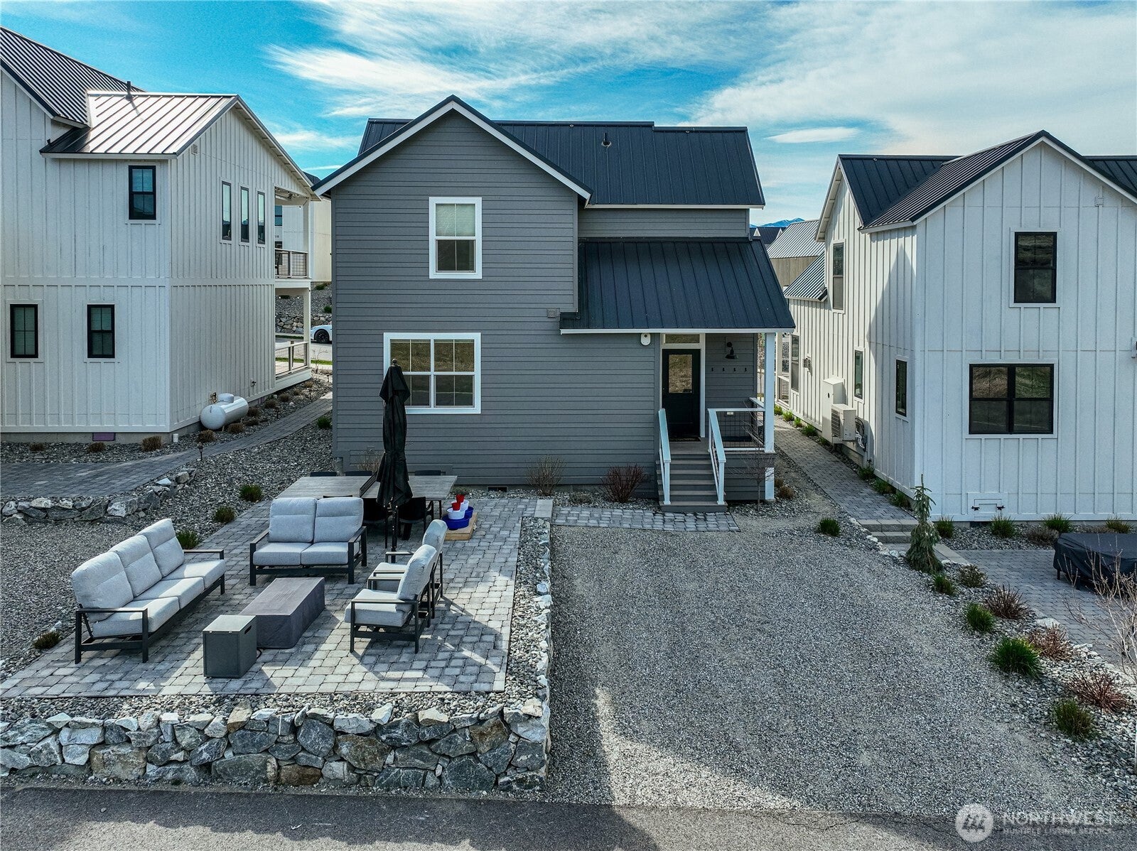 Chelan, Washington, 98816, United States, 4 Bedrooms Bedrooms, ,3 BathroomsBathrooms,Residential,For Sale,1778943