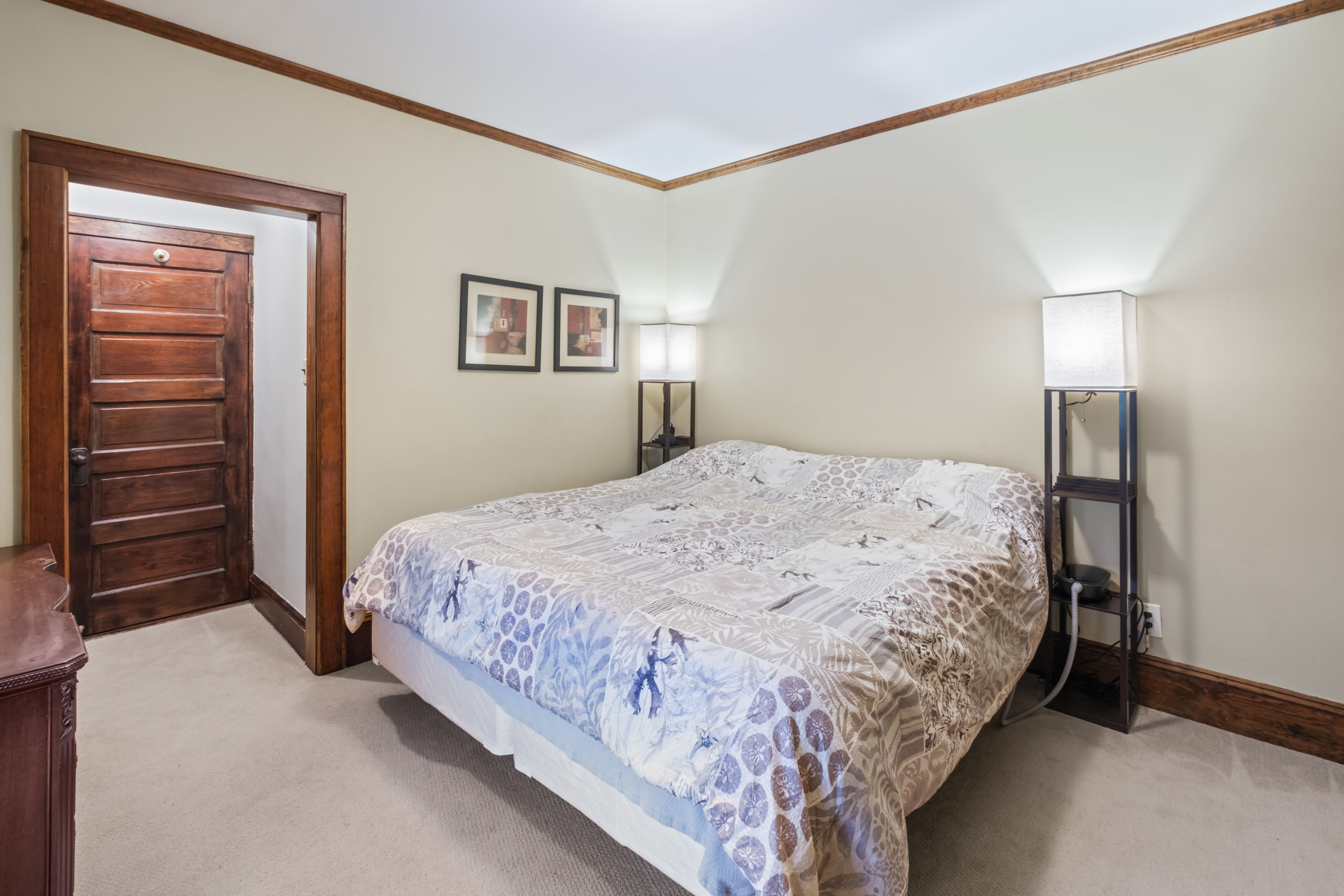 Bellerose Village, New York, 11001, United States, 3 Bedrooms Bedrooms, ,2 BathroomsBathrooms,Residential,For Sale,1974559