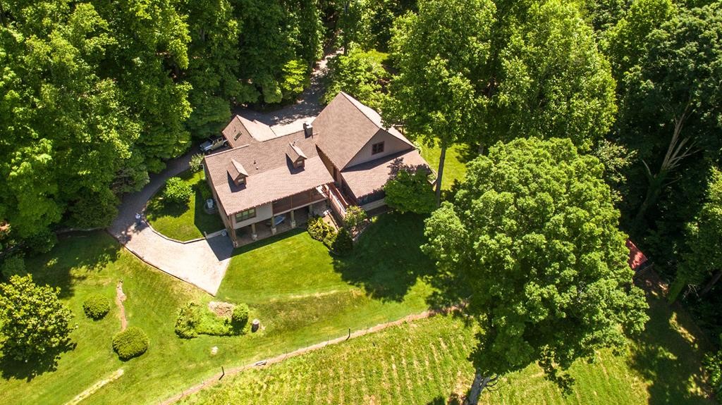 2899 Gribble Edwards Road, Hayesville, North Carolina, 28904, United States, 4 Bedrooms Bedrooms, ,5 BathroomsBathrooms,Residential,For Sale,2899 Gribble Edwards Road,1478063