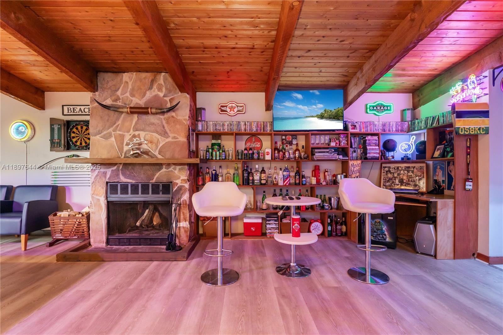 Palmetto Bay, Florida, 33157, United States, 4 Bedrooms Bedrooms, ,4 BathroomsBathrooms,Residential,For Sale,1966916